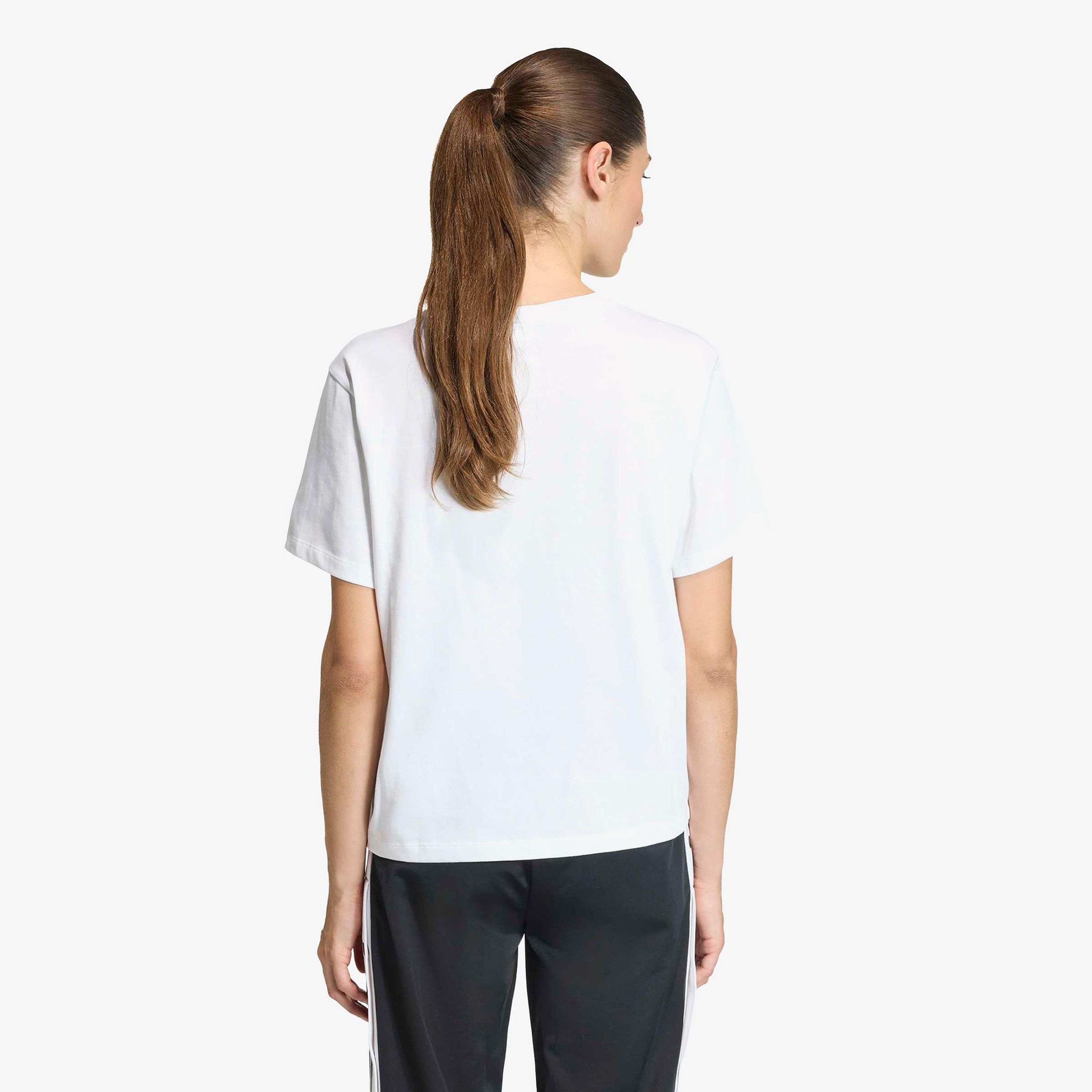 adidas Trefoil Boxy Kadın Beyaz T-Shirt