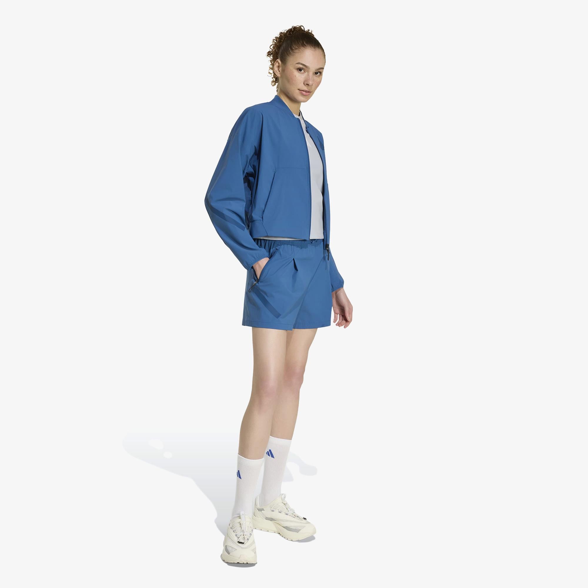 adidas Z.N.E. Kadın Gri T-Shirt