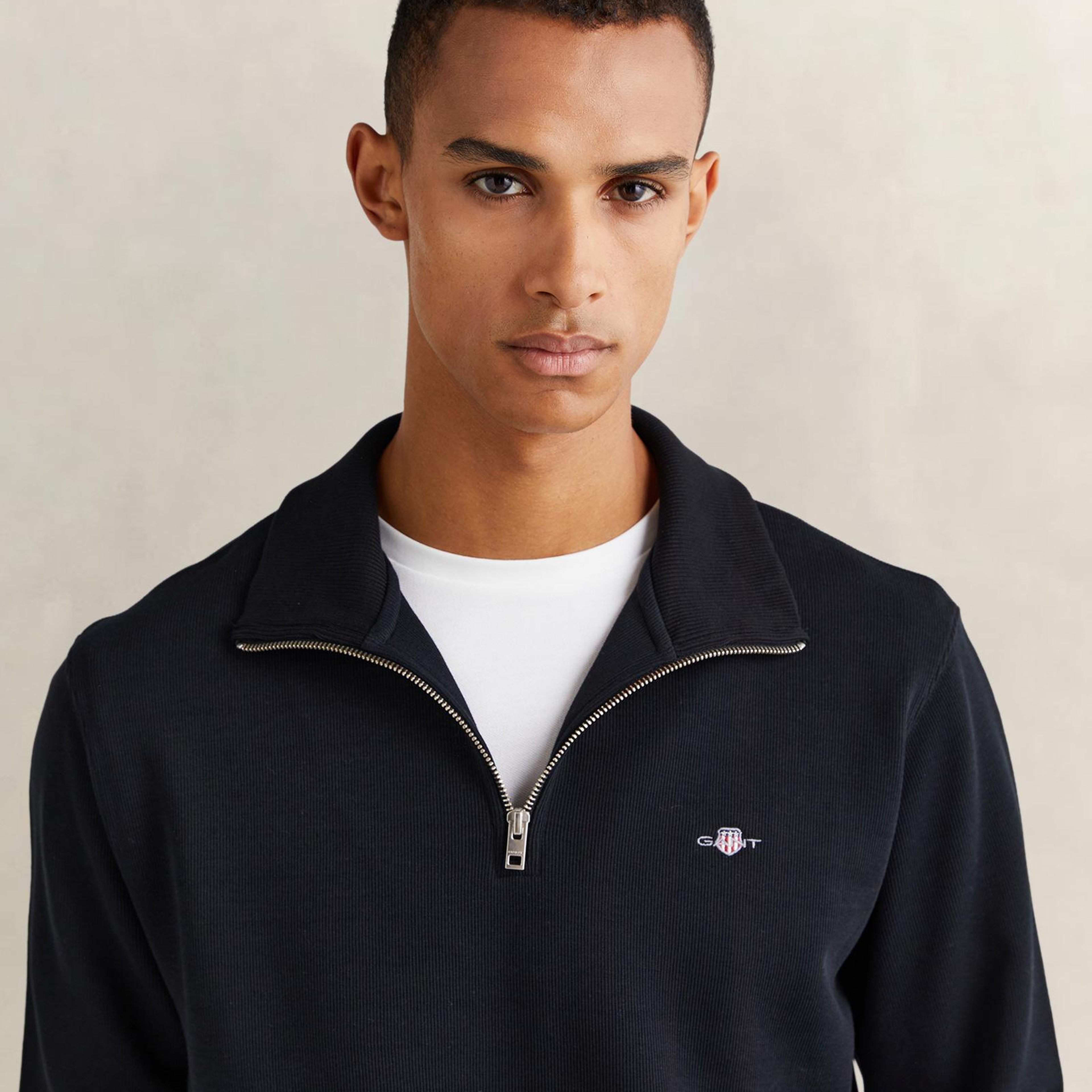 GANT Erkek Siyah Regular Fit Yarım Fermuarlı Sweatshirt