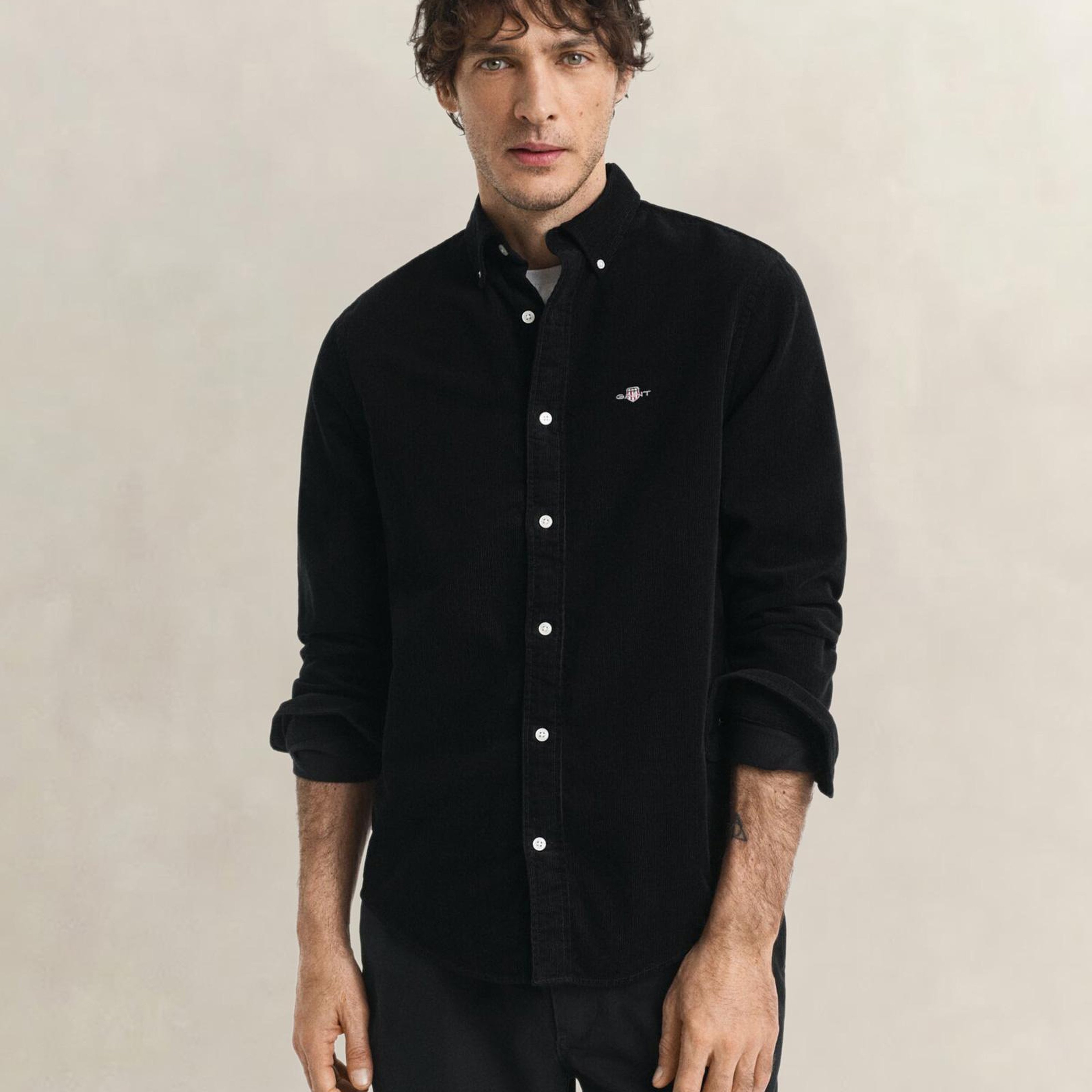 GANT Erkek Siyah Regular Fit Düğmeli Gömlek