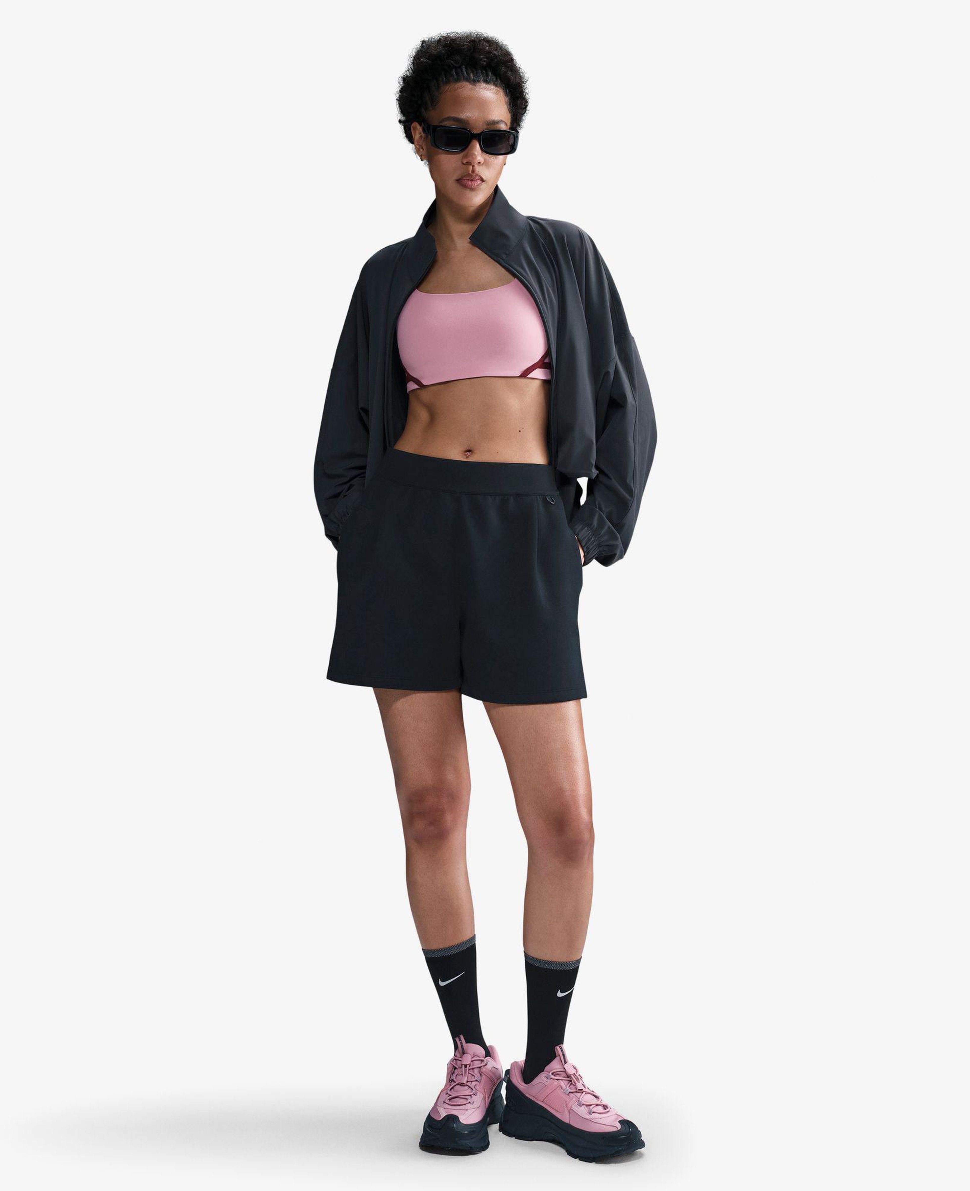 Nike 24.7 Dri-Fit Impossibly Soft Knit 10 cm Kadın Siyah Şort