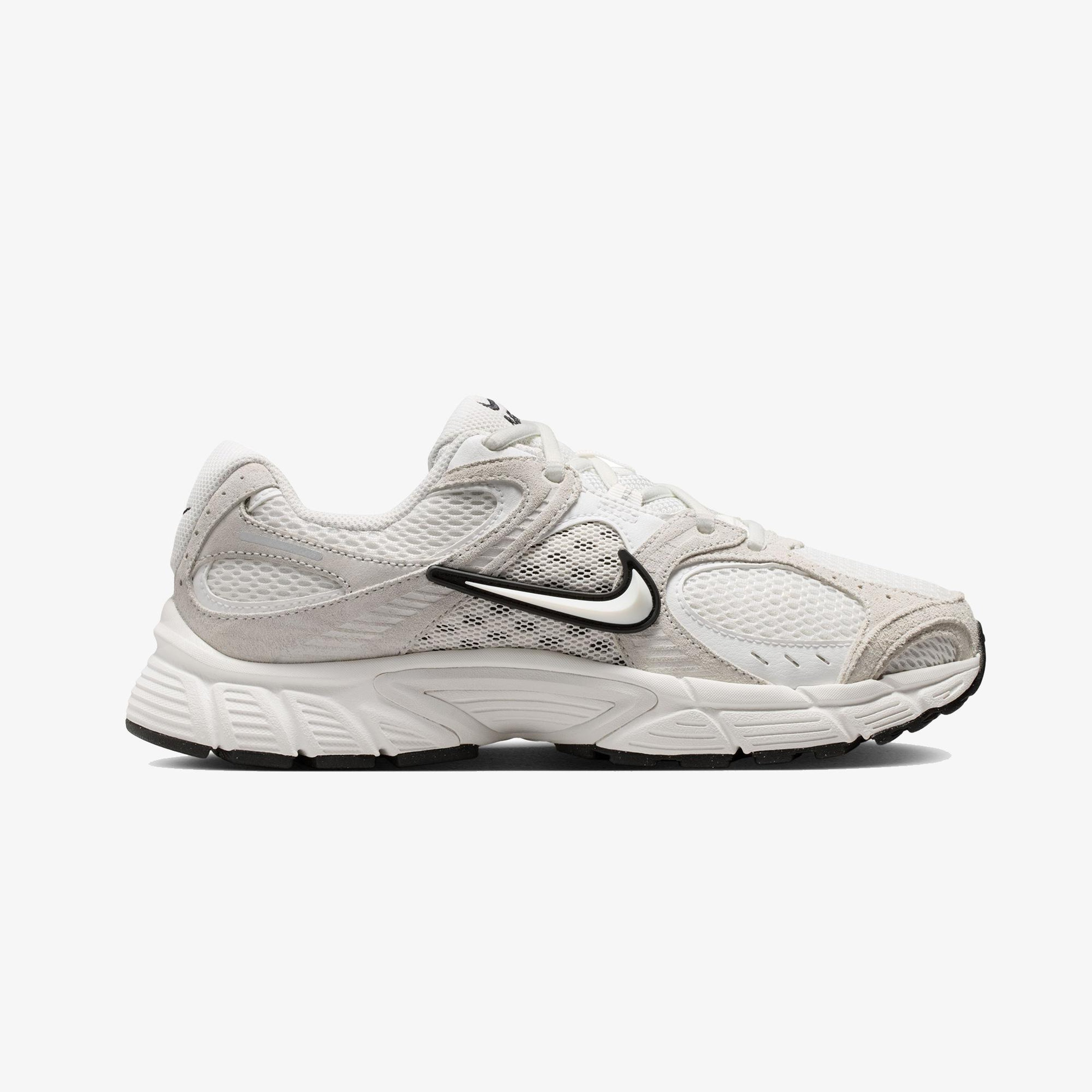 Nike V5 RNR Suede 2 Kadın Krem Rengi Spor Ayakkabı