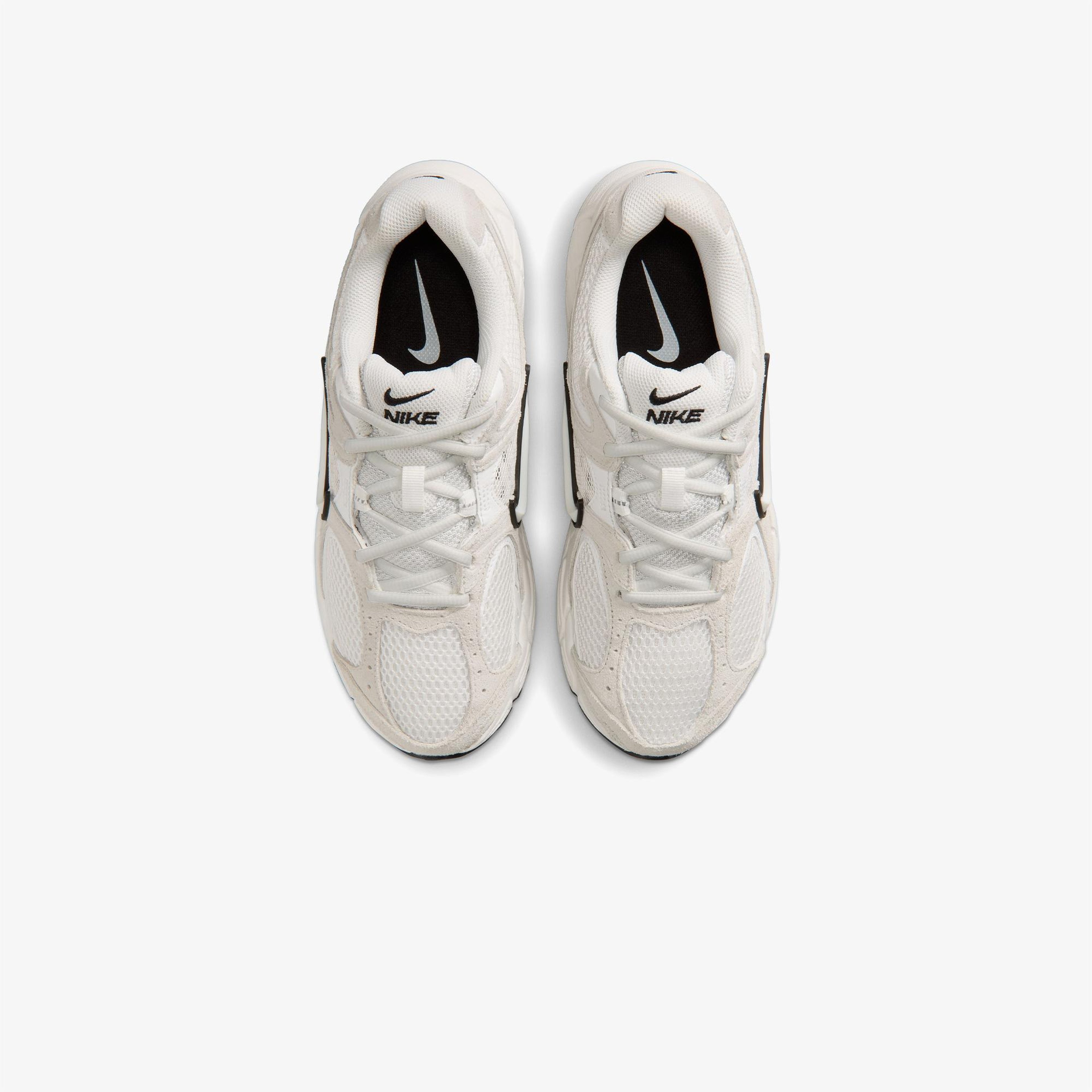Nike V5 RNR Suede 2 Kadın Krem Rengi Spor Ayakkabı