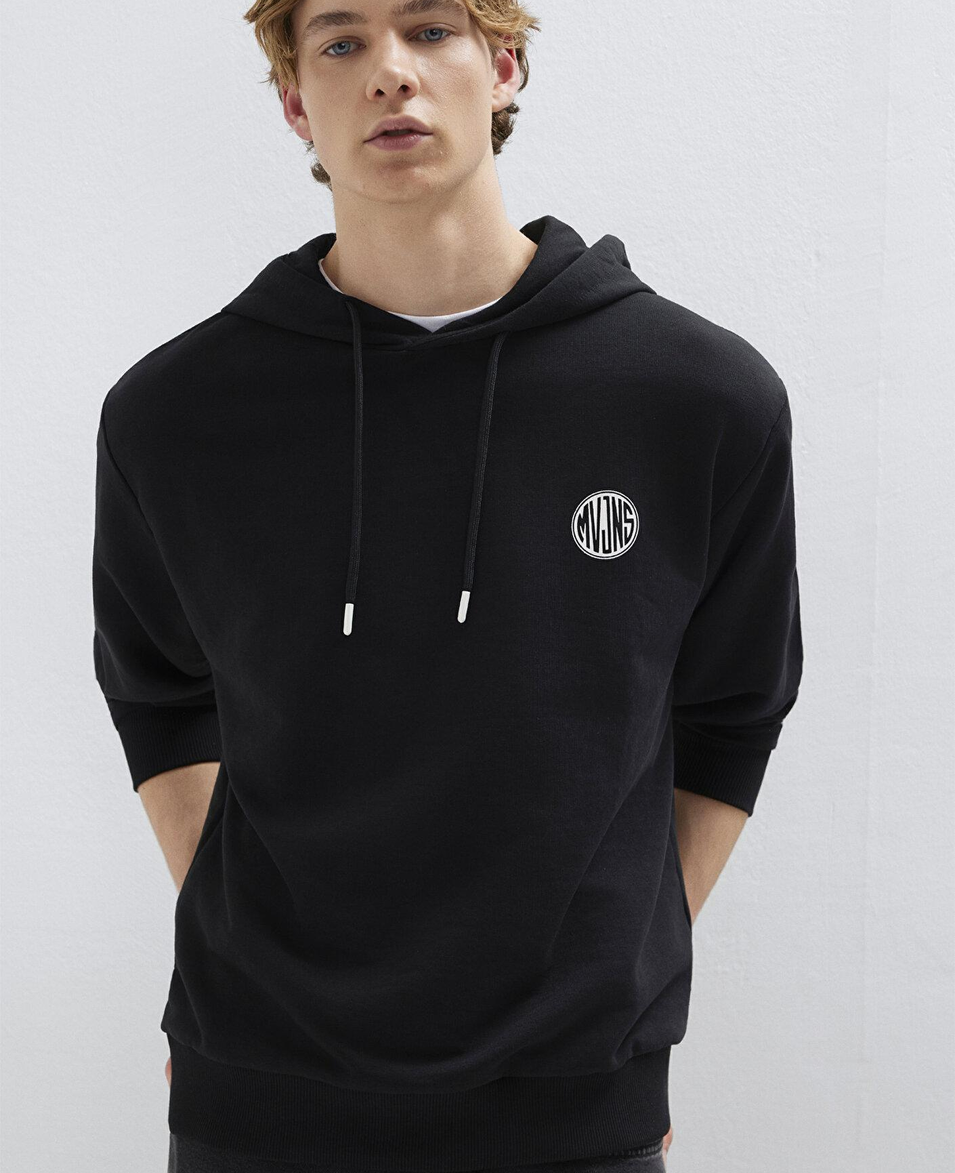 Mavi MVJNS Logo Baskılı Kapüşonlu Siyah Sweatshirt 0611786-900