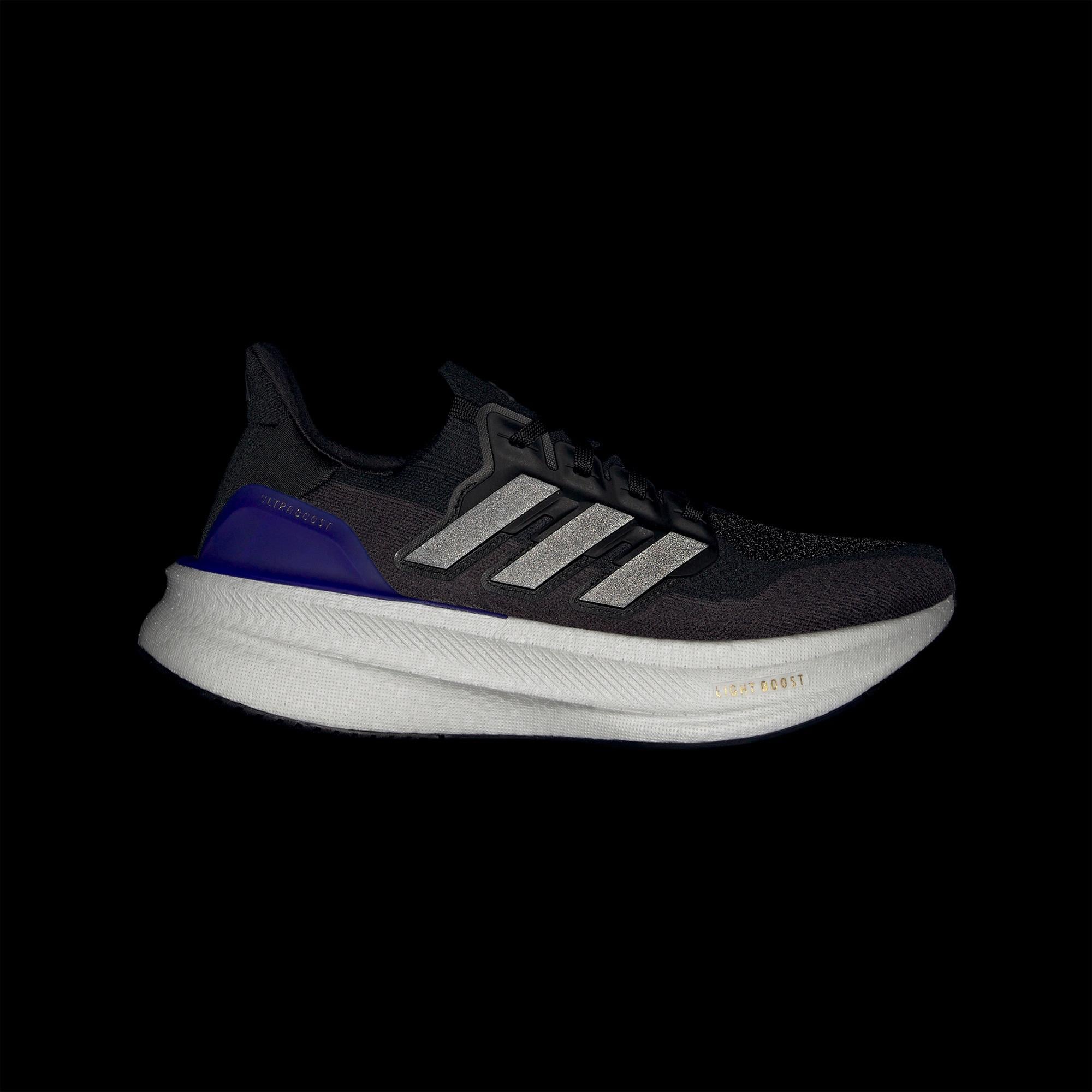 adidas Ultraboost 5 Kadın Siyah Koşu Ayakkabısı