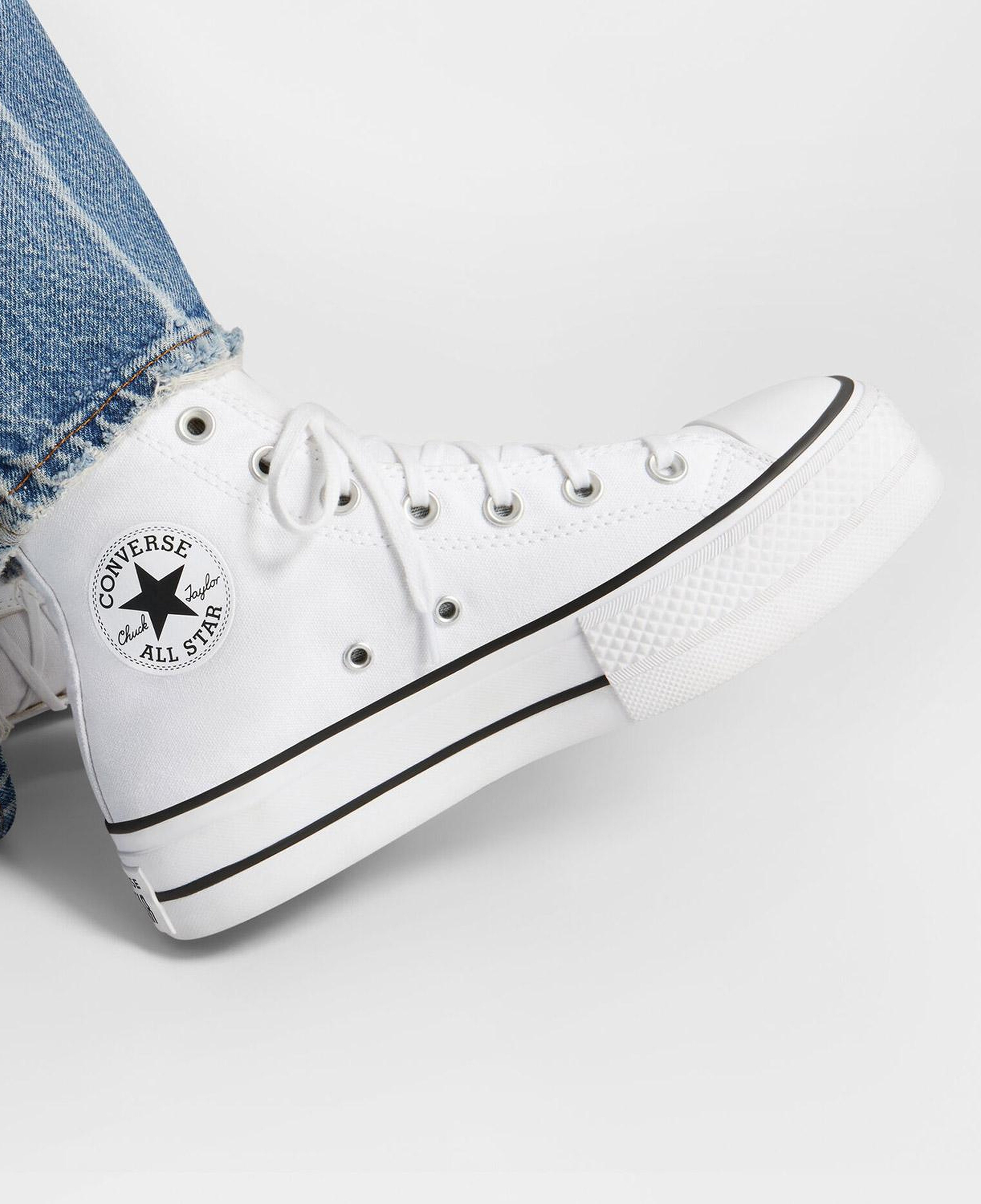 Converse Chuck Taylor All Star Lift Kadın Beyaz Sneaker