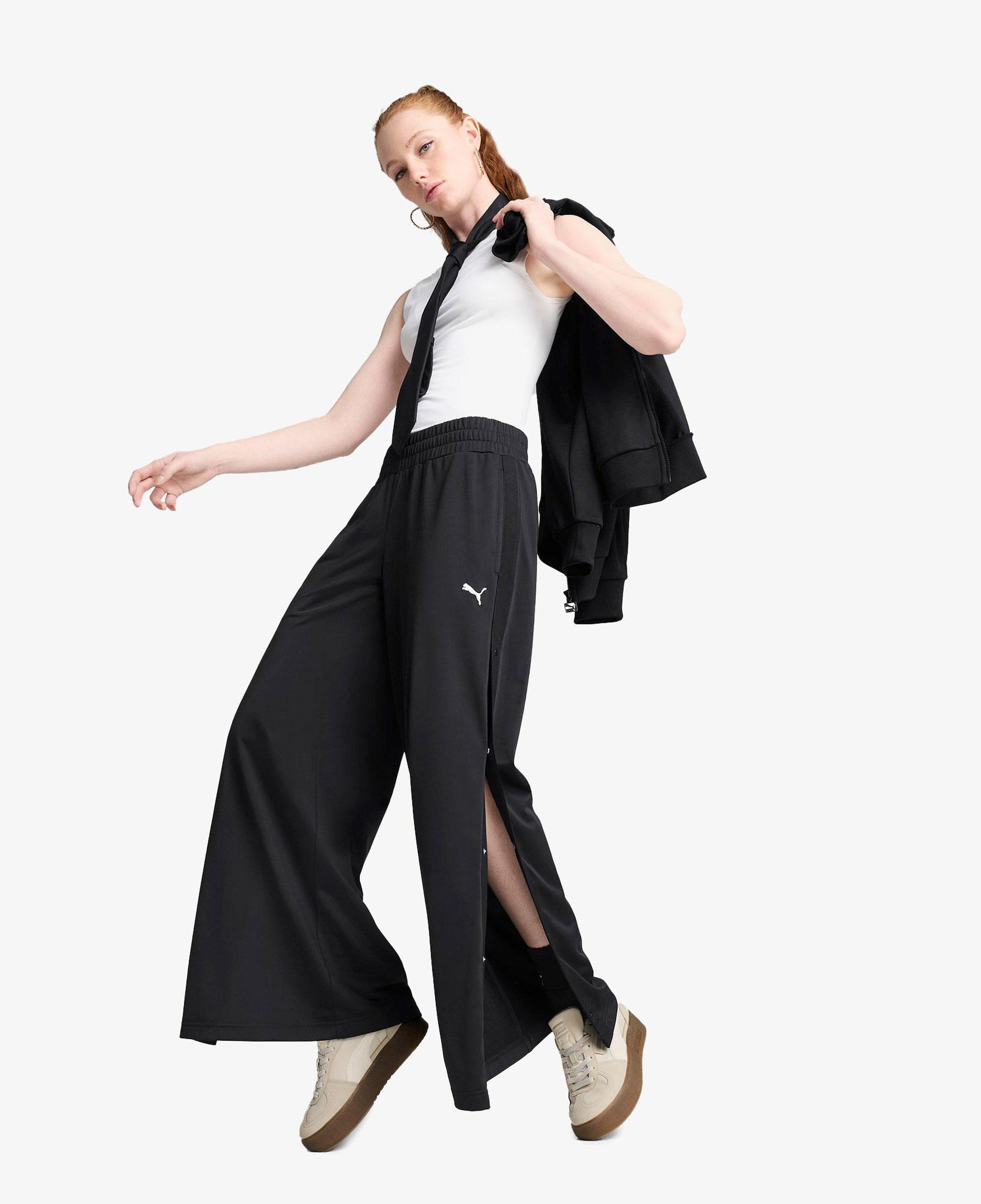 Puma Wardrobe Essentials Low Rise Kadın Siyah Popper Eşofman Altı