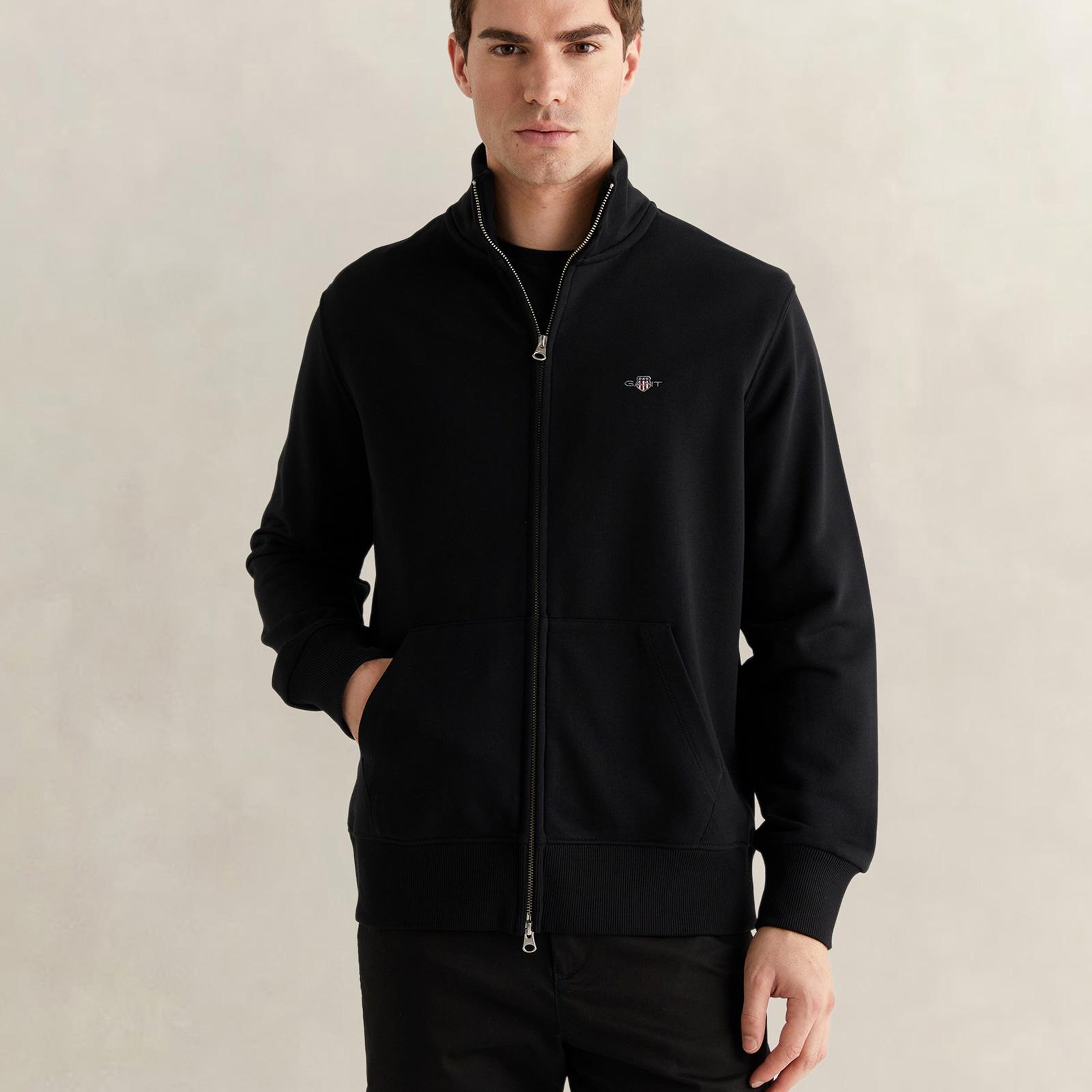GANT Erkek Siyah Fermuarlı Logolu Sweatshirt
