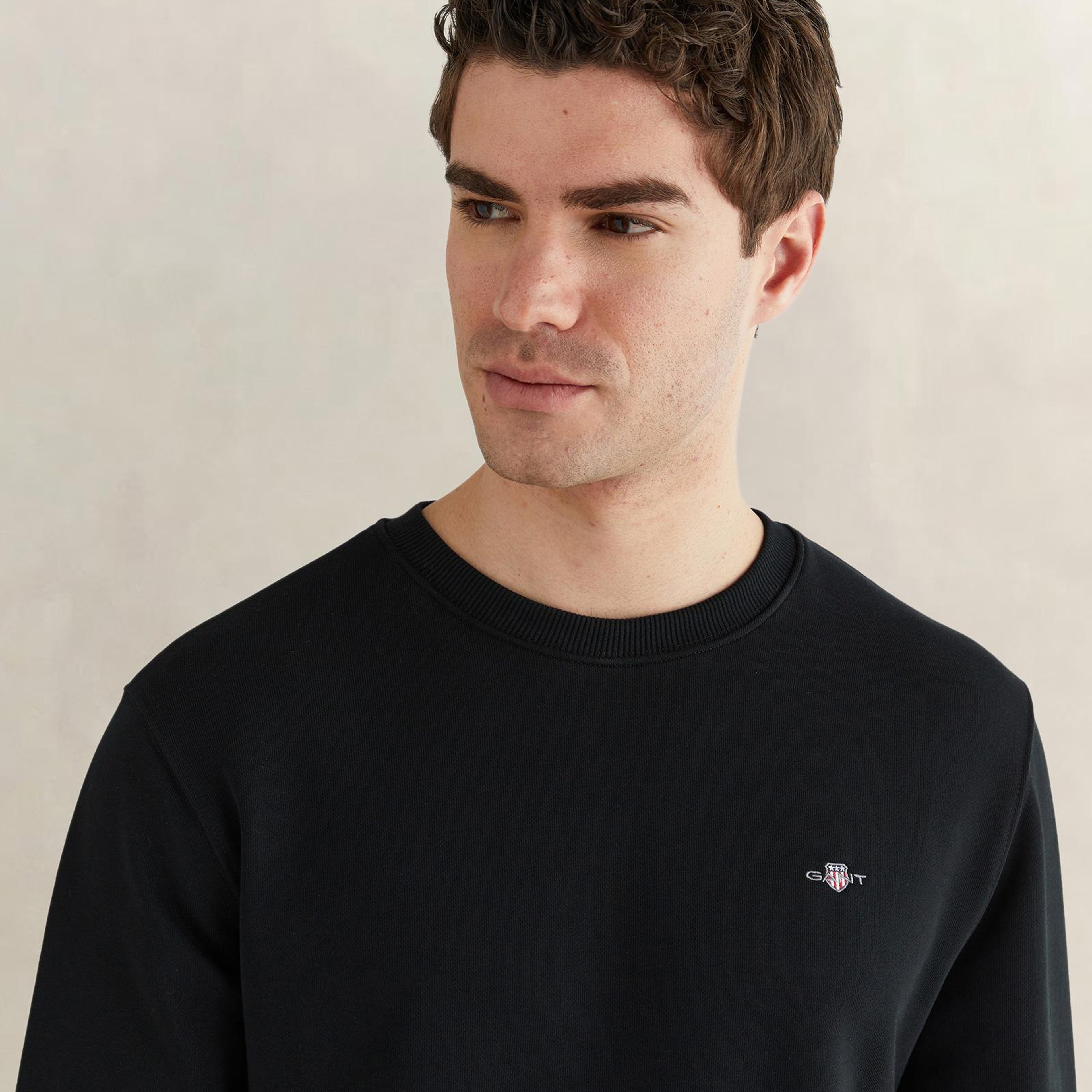 GANT Erkek Siyah Regular Fit Bisiklet Yaka Sweatshirt