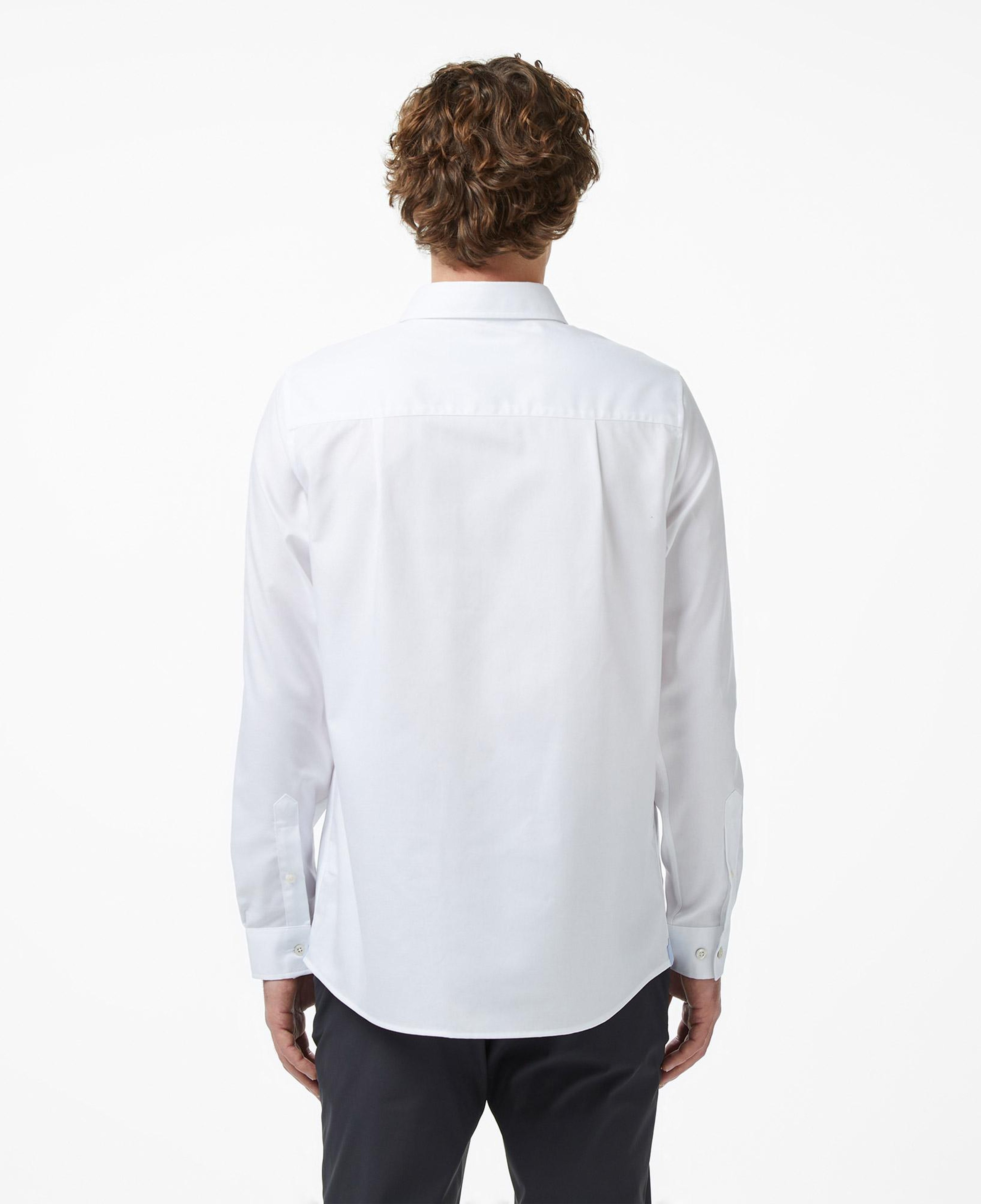 Erkek Slim Fit Düğmeli Yaka Beyaz Gömlek