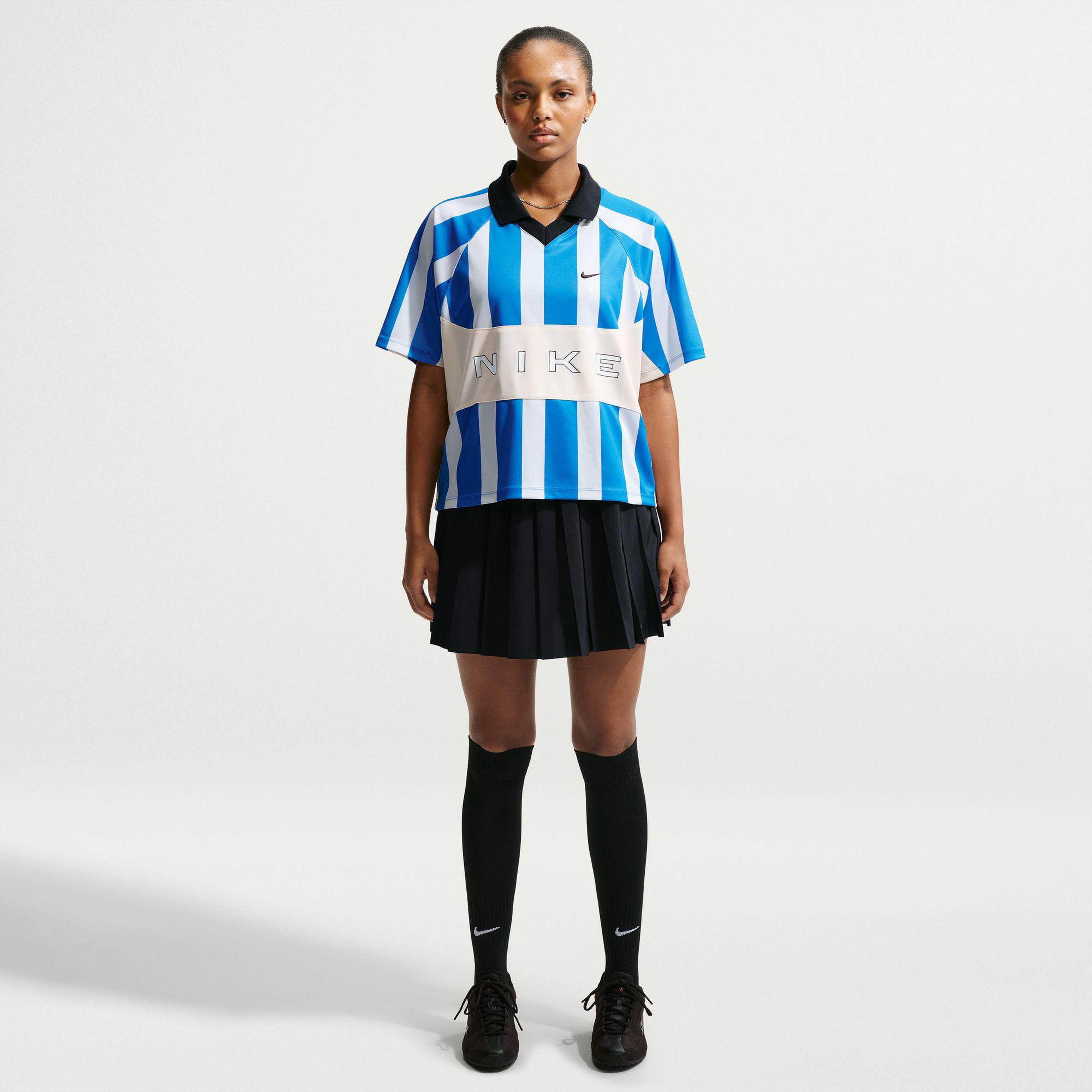 Nike Sportswear Kadın Mavi T-Shirt