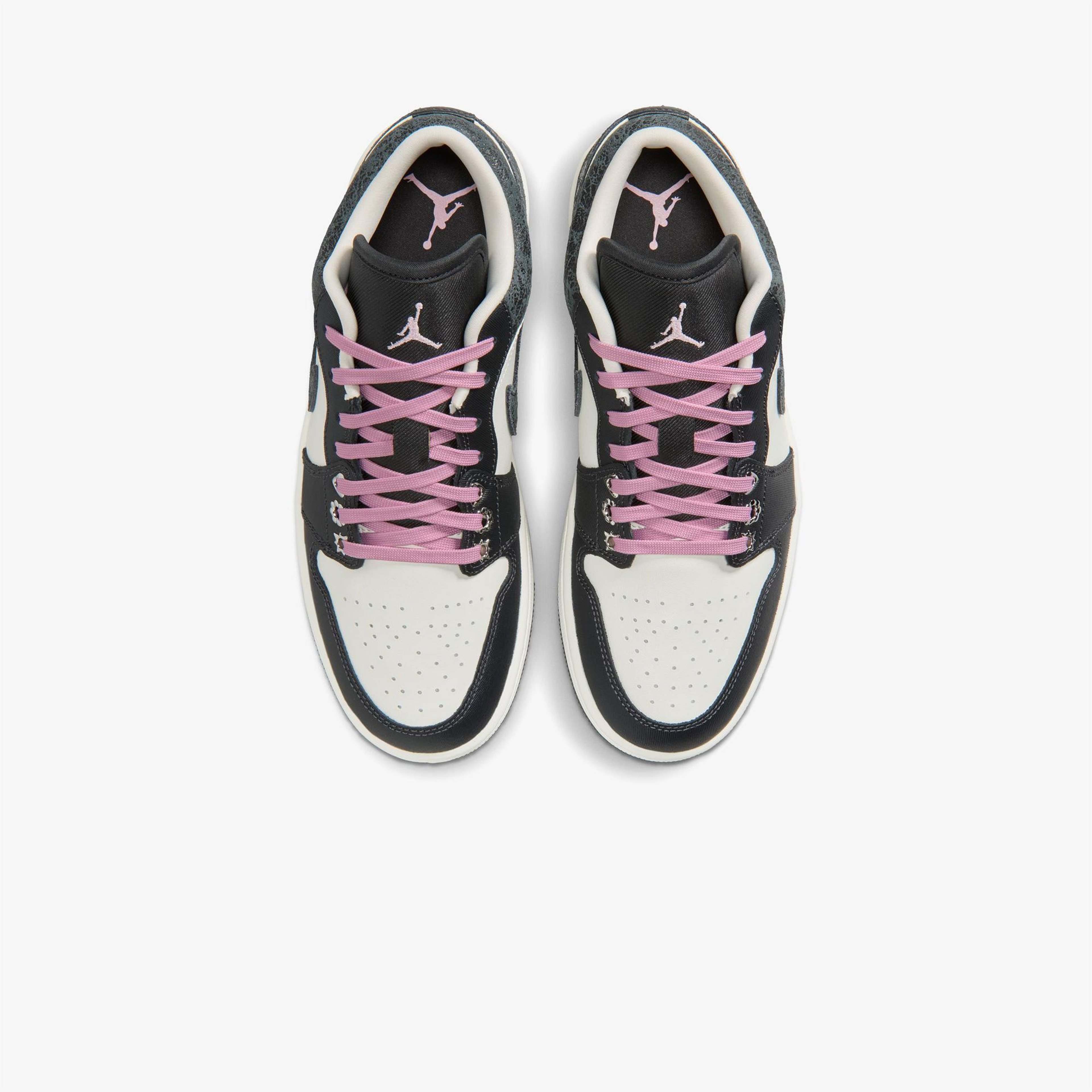 Jordan Air 1 Low SE Kadın Siyah Spor Ayakkabı