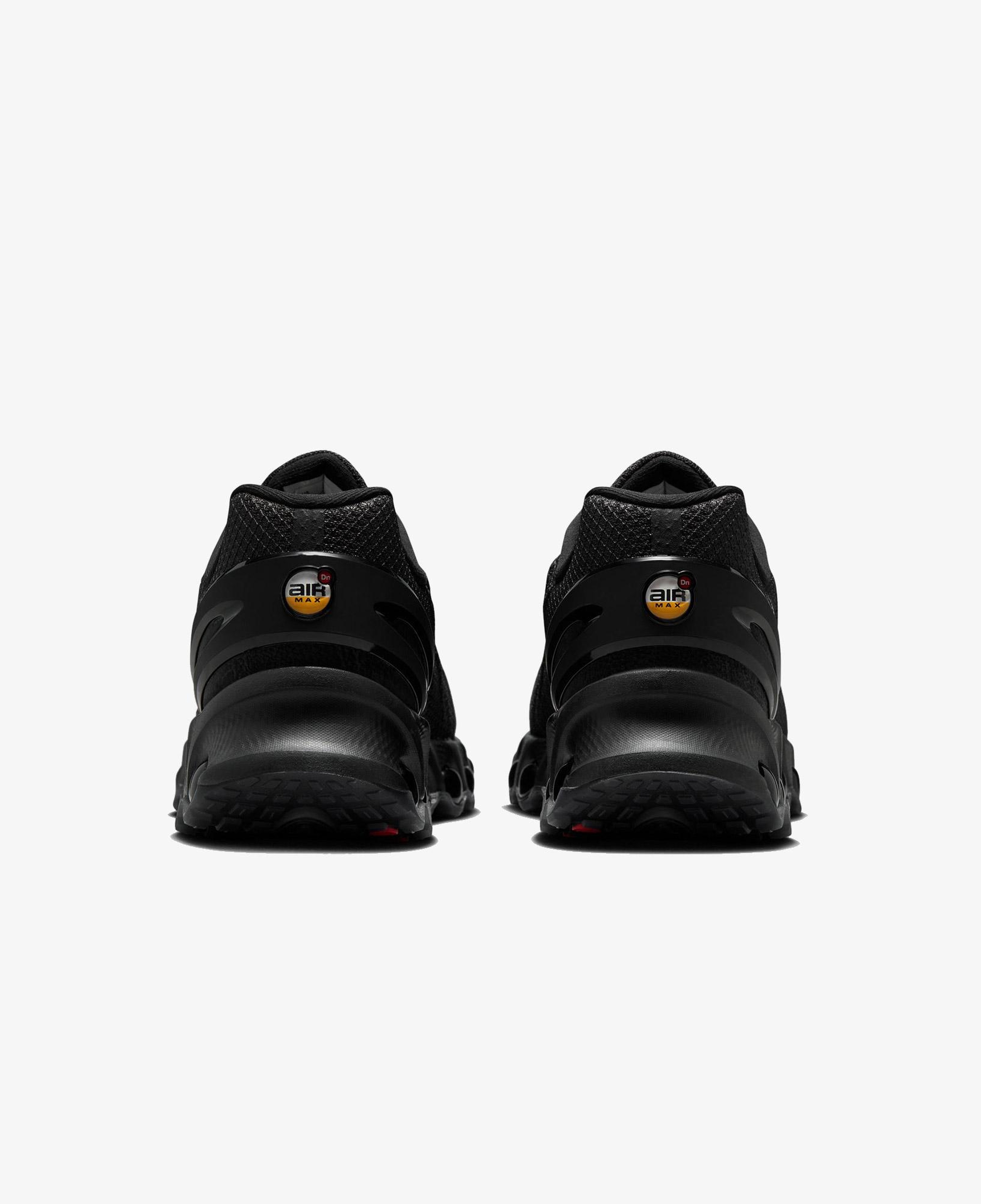 Nike Air Max Dn8 Erkek Siyah Spor Ayakkabı