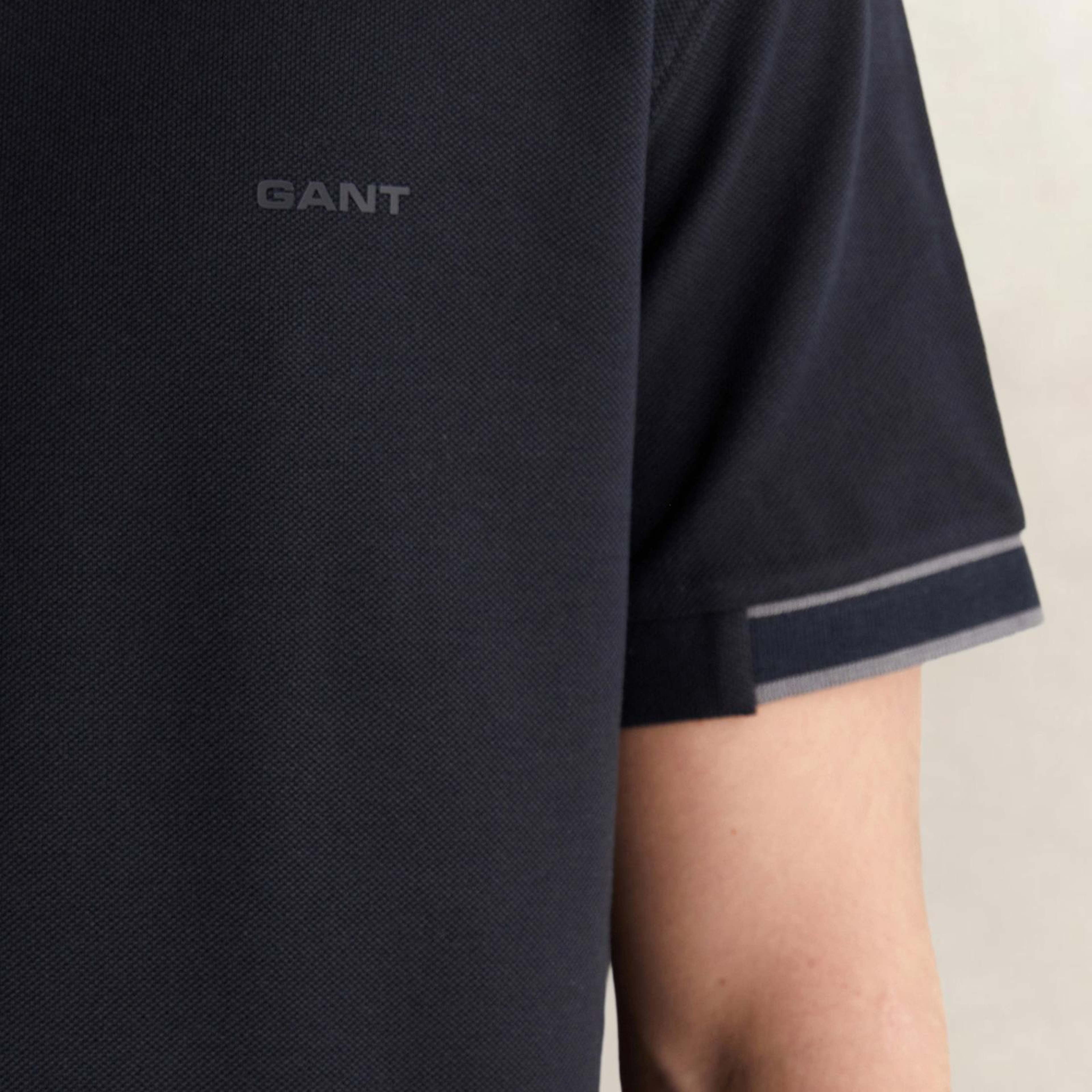 GANT Erkek Siyah Regular Fit T-Shirt