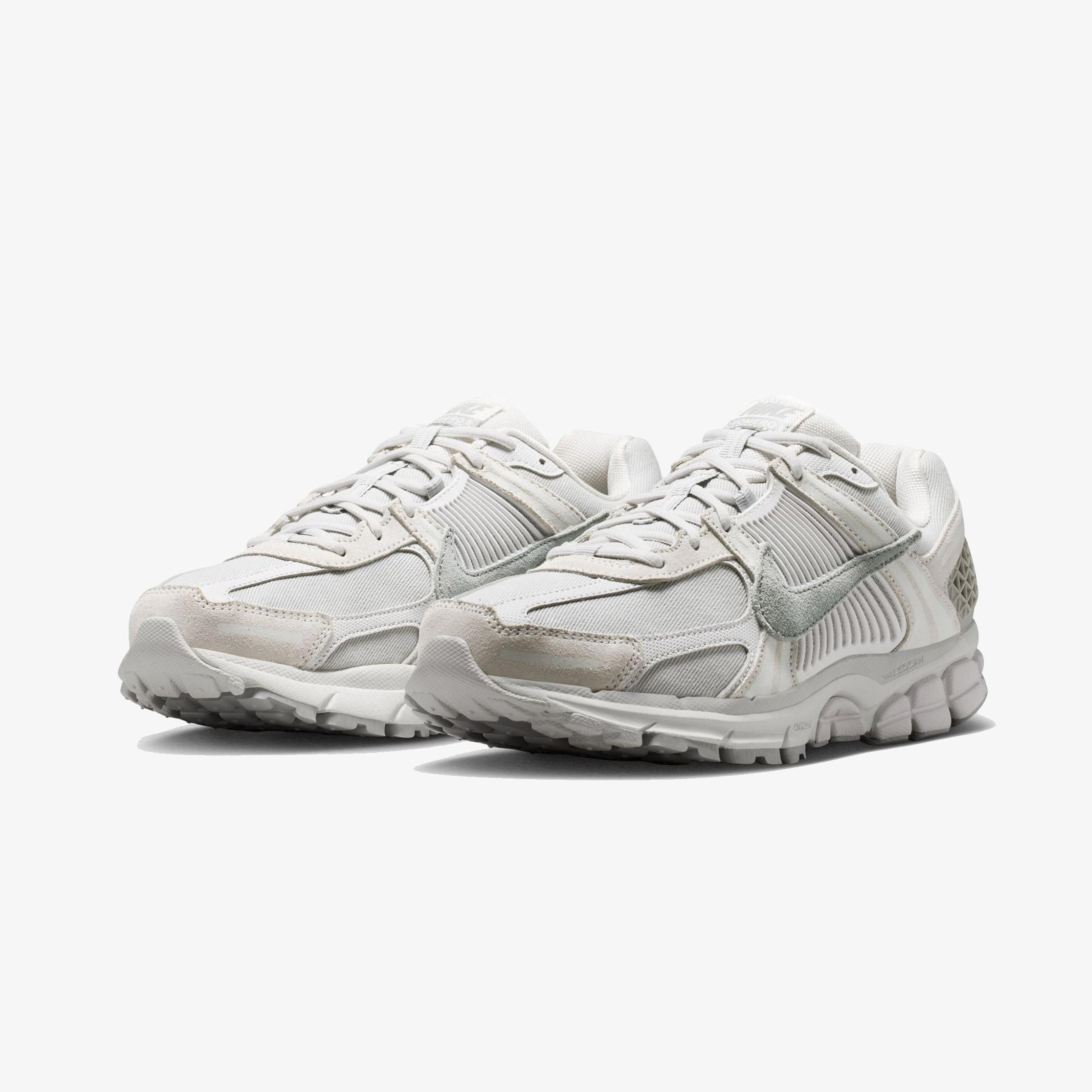 Nike Zoom Vomero 5 SE Erkek Gri Spor Ayakkabı
