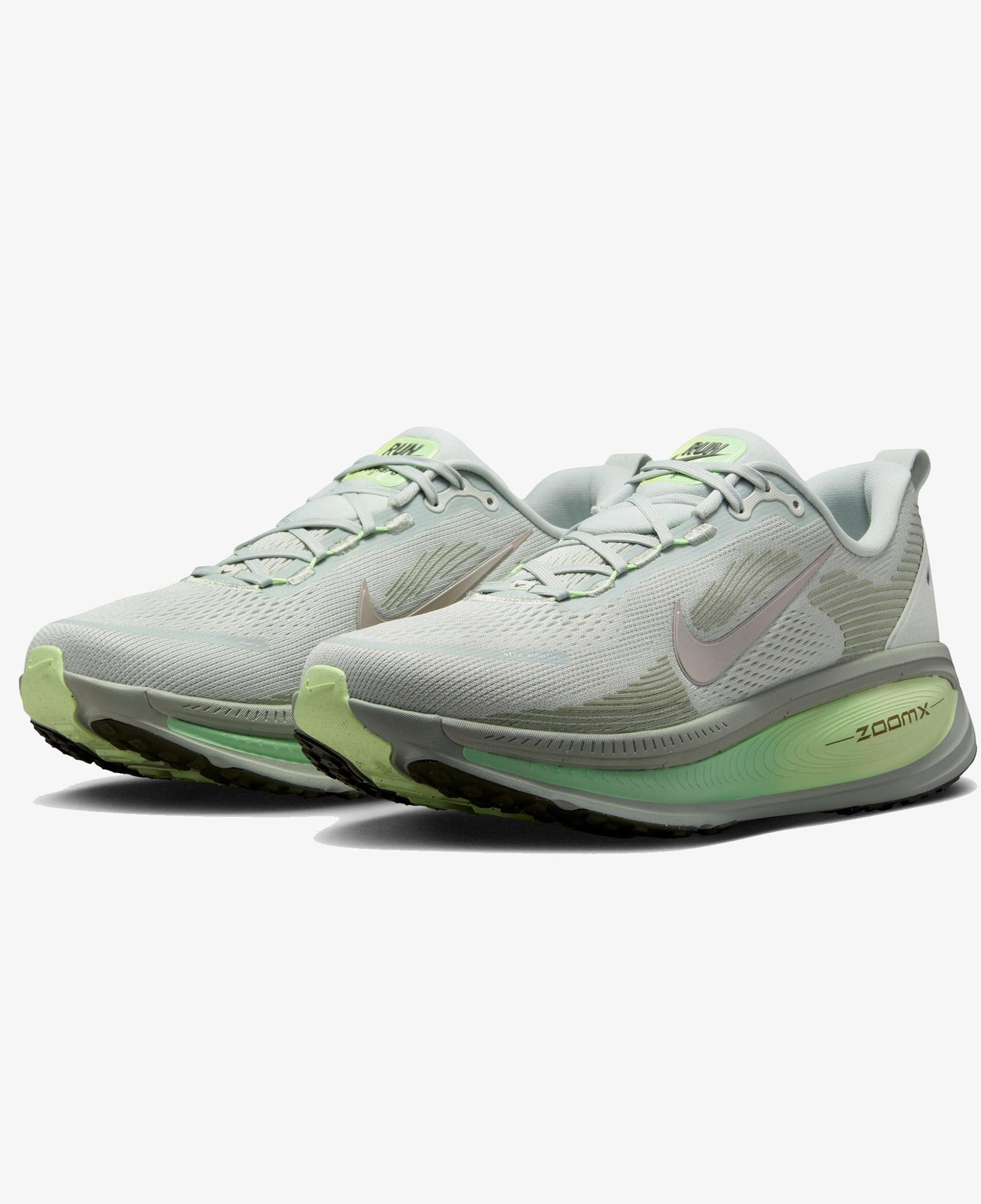 Nike Vomero 18 Erkek Haki Koşu Ayakkabısı