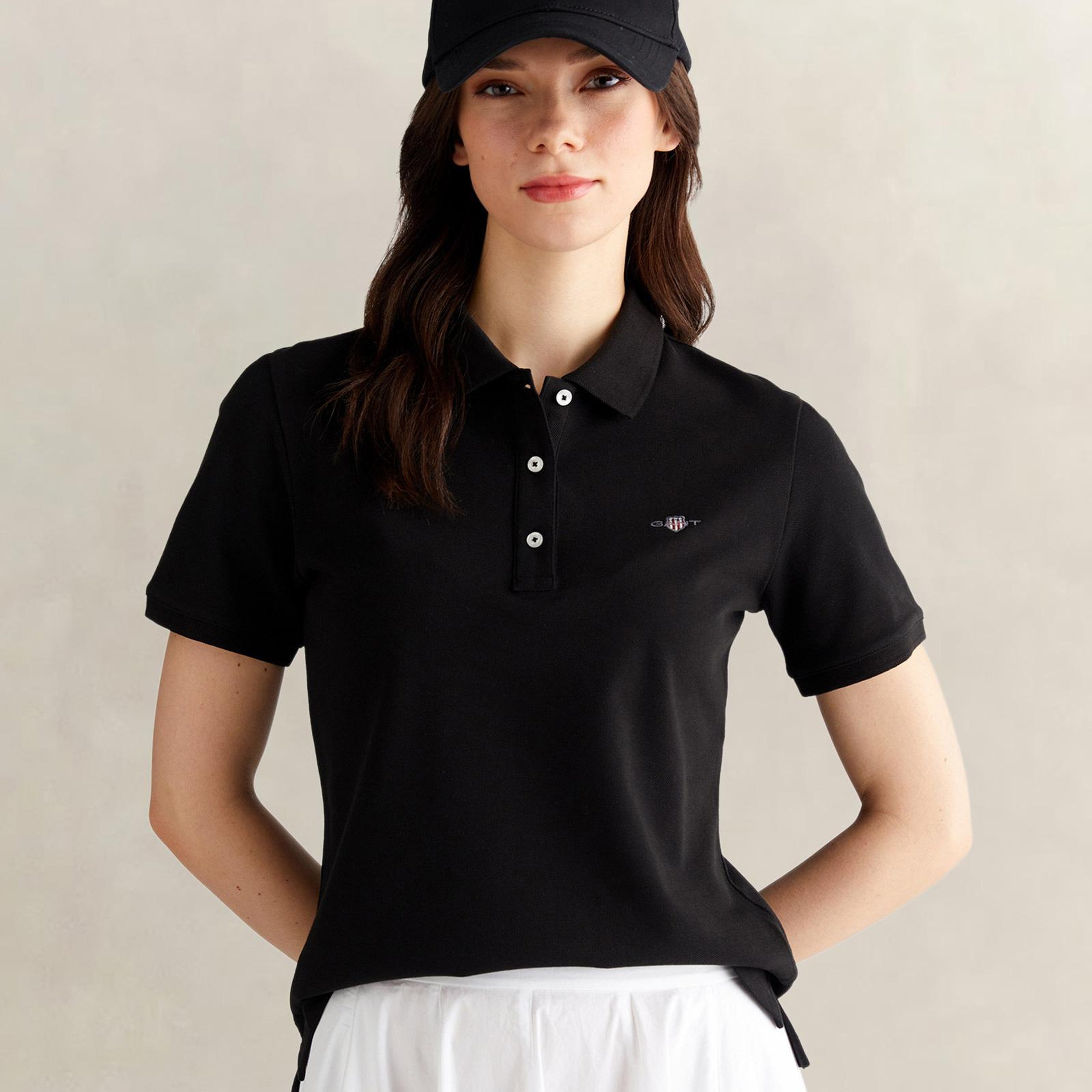 GANT Kadın Siyah Regular Fit Logolu Polo Yaka T-Shirt