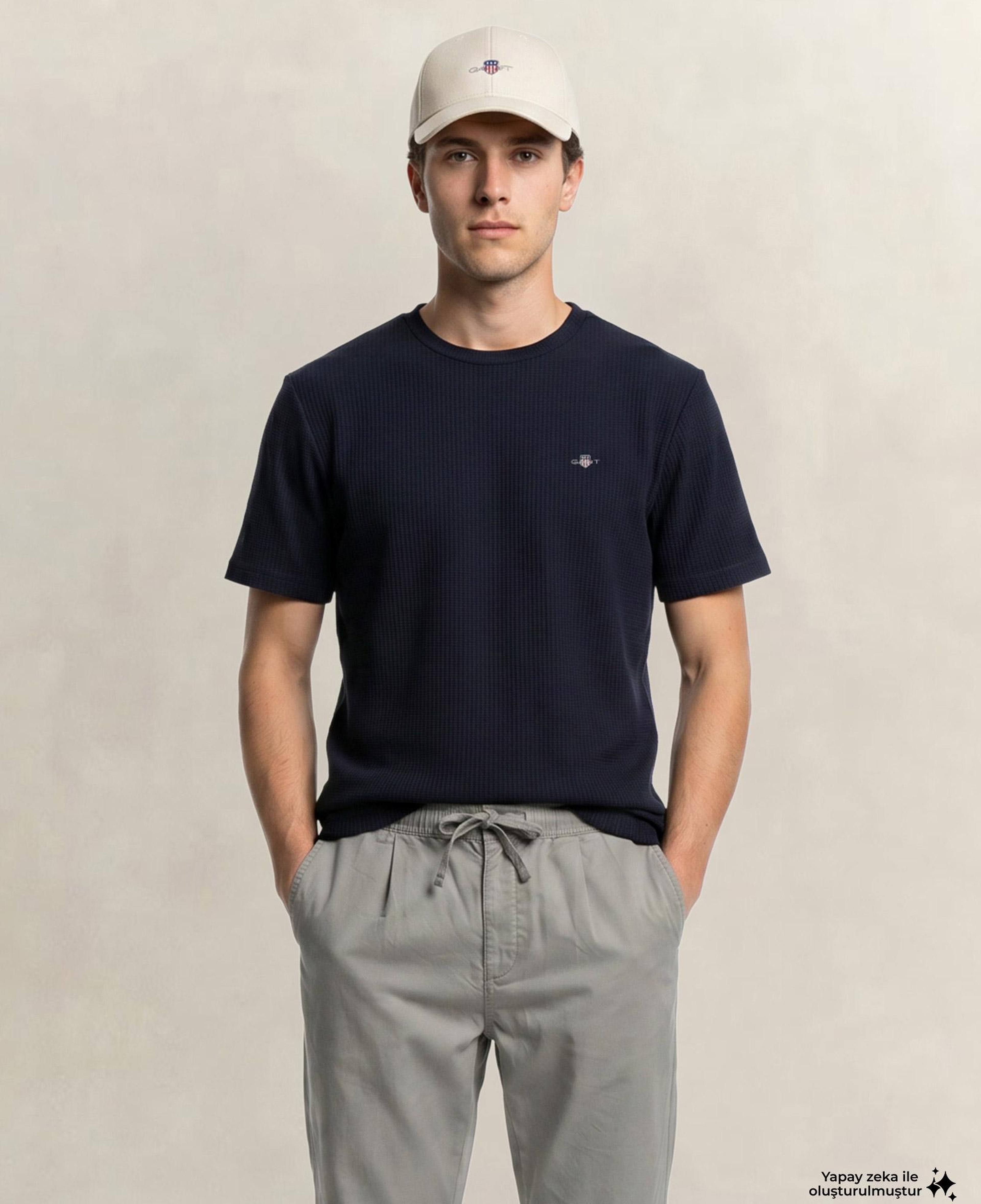 GANT Erkek Lacivert Bisiklet Yaka Regular Fit Logolu T-Shirt