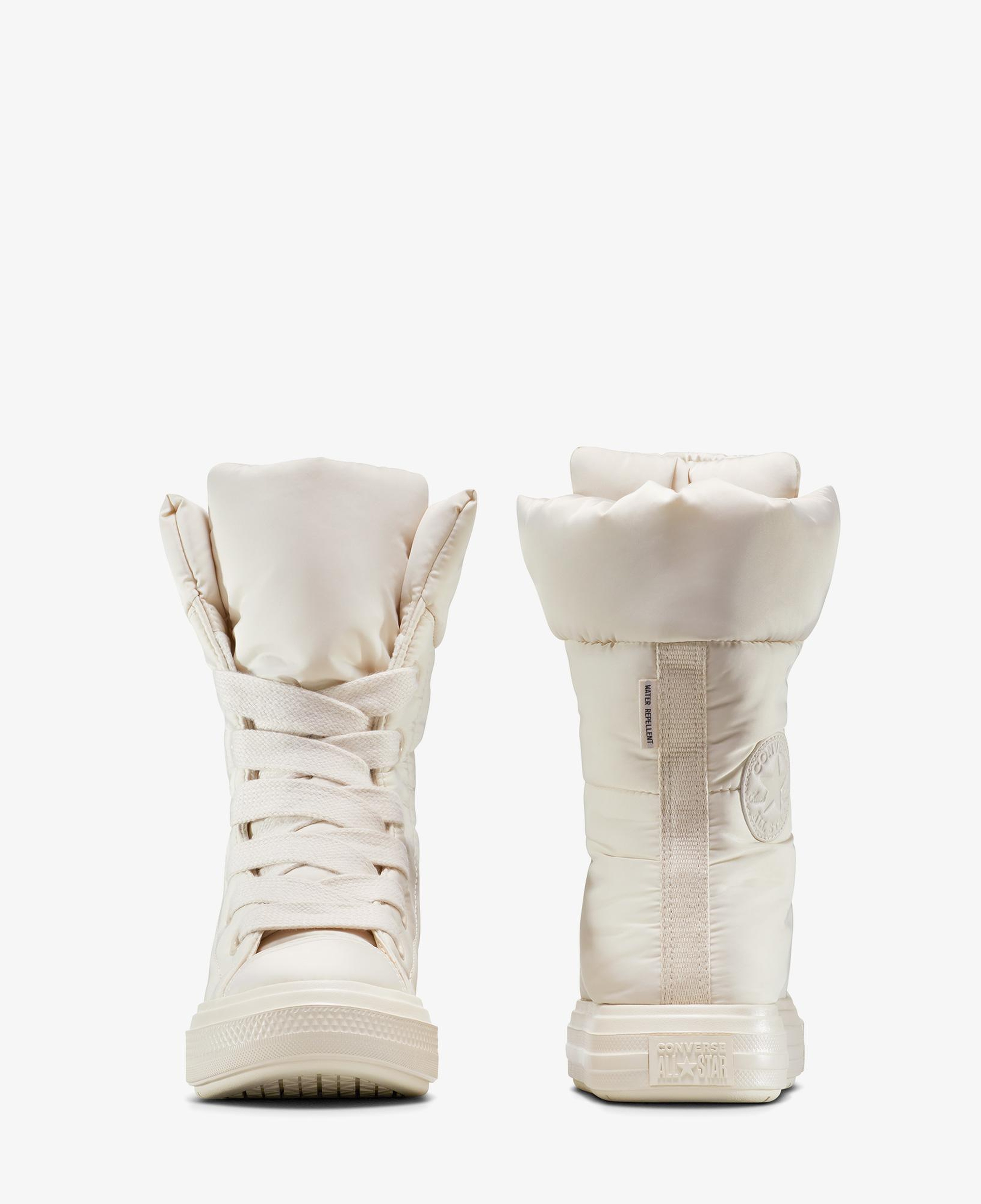 Converse Chuck Taylor All Star Elements Kadın Krem Su İtici Bot