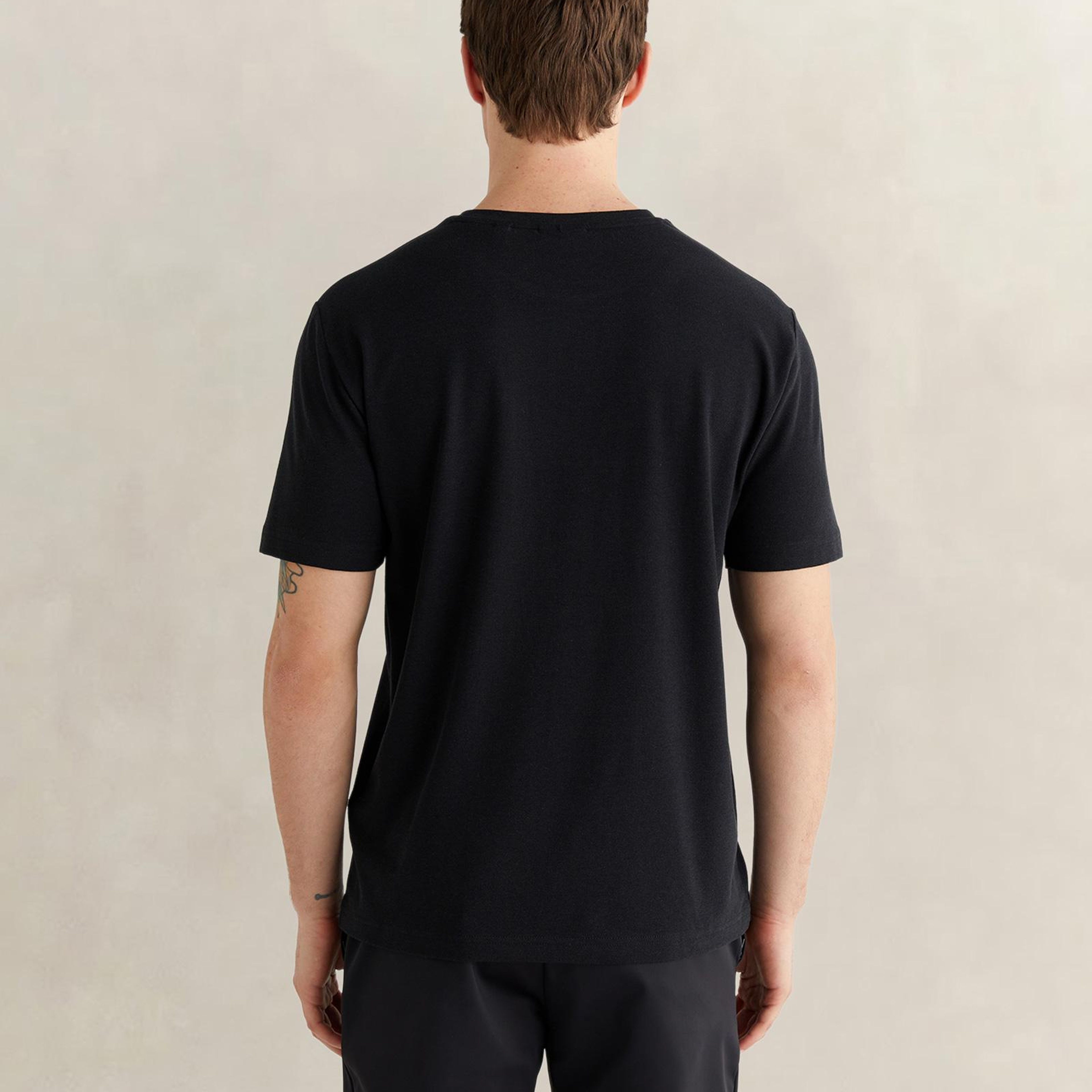 GANT Erkek Siyah Kısa Kollu T-Shirt
