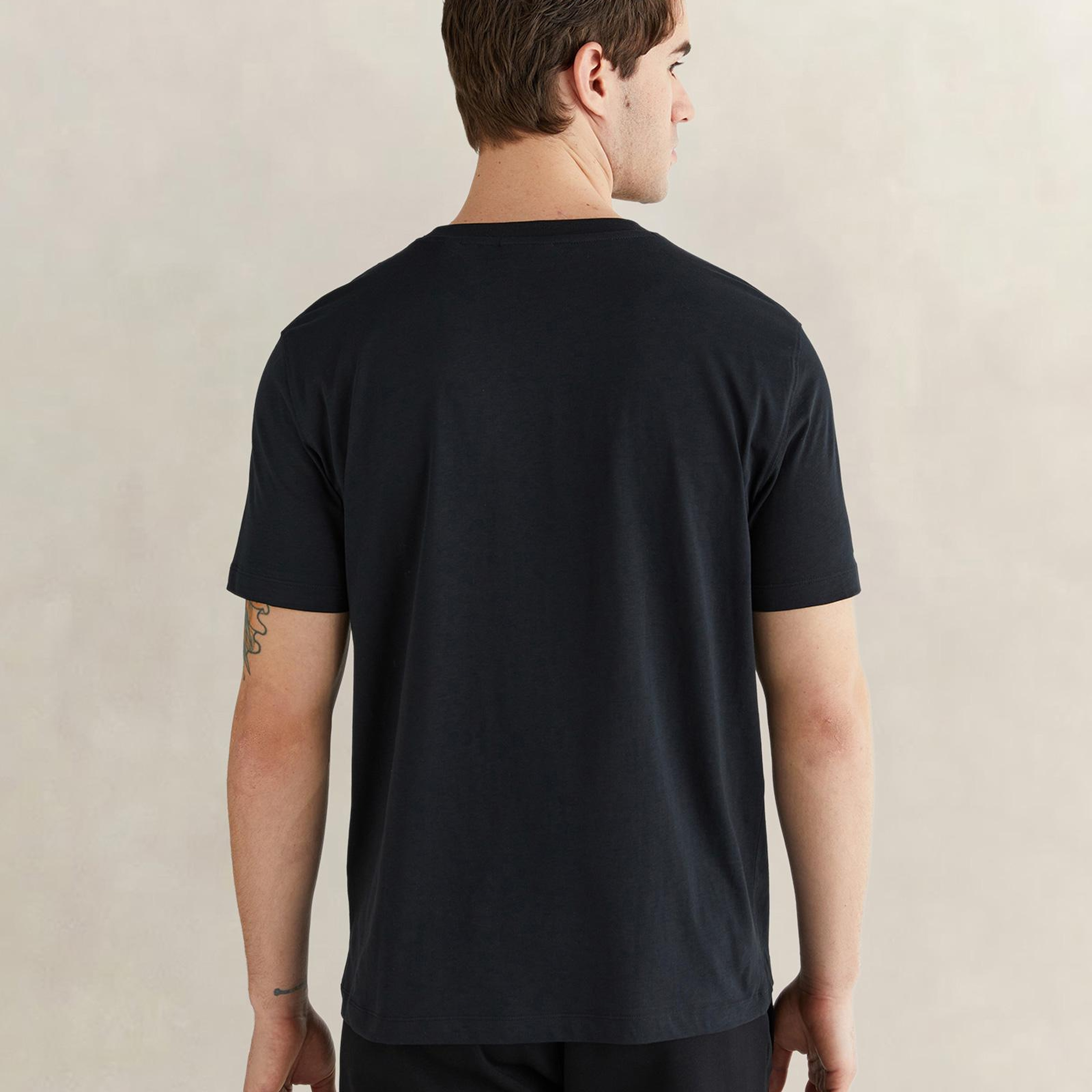 GANT Erkek Siyah Kısa Kollu T-Shirt