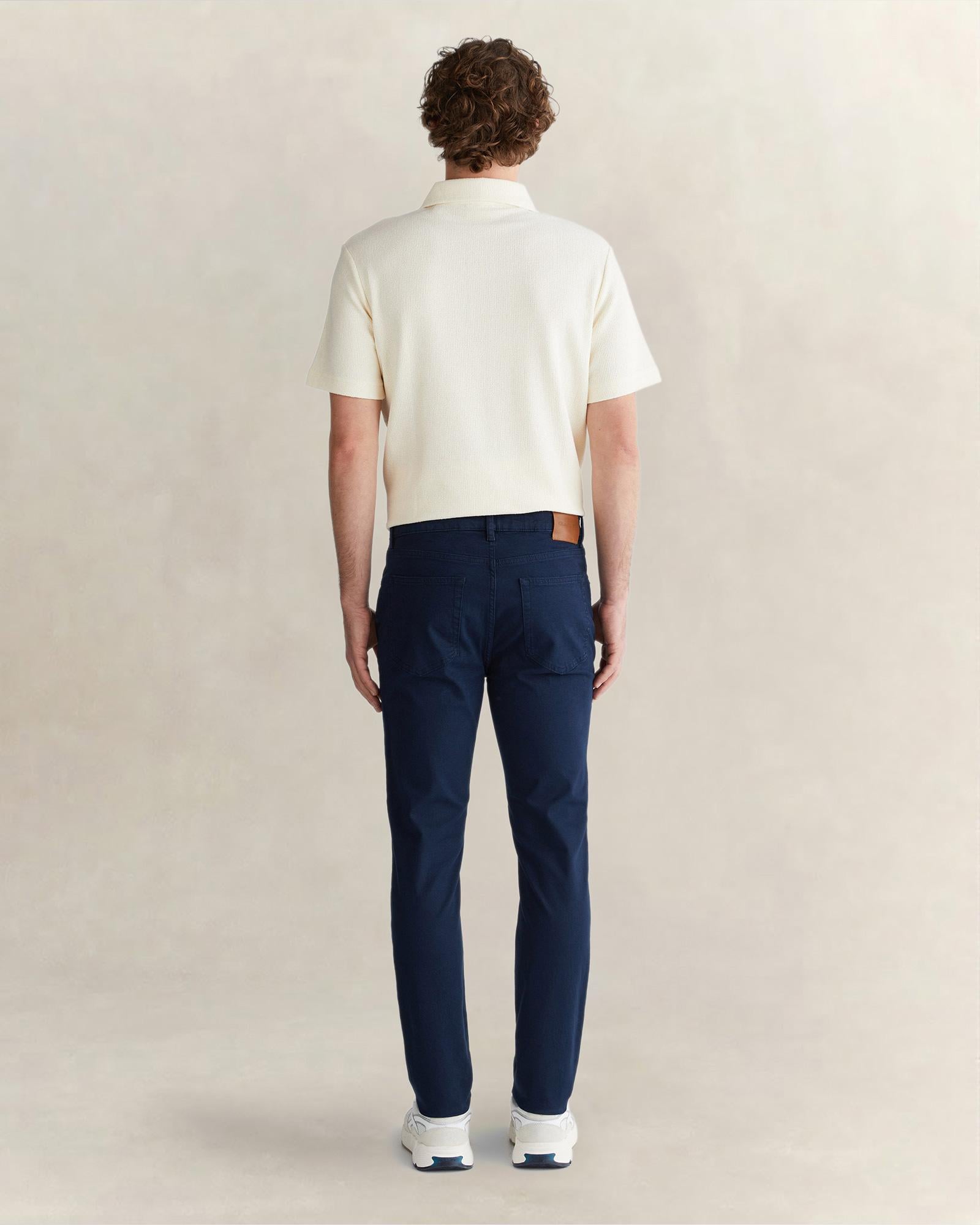 GANT Erkek Lacivert Slim Fit Jean