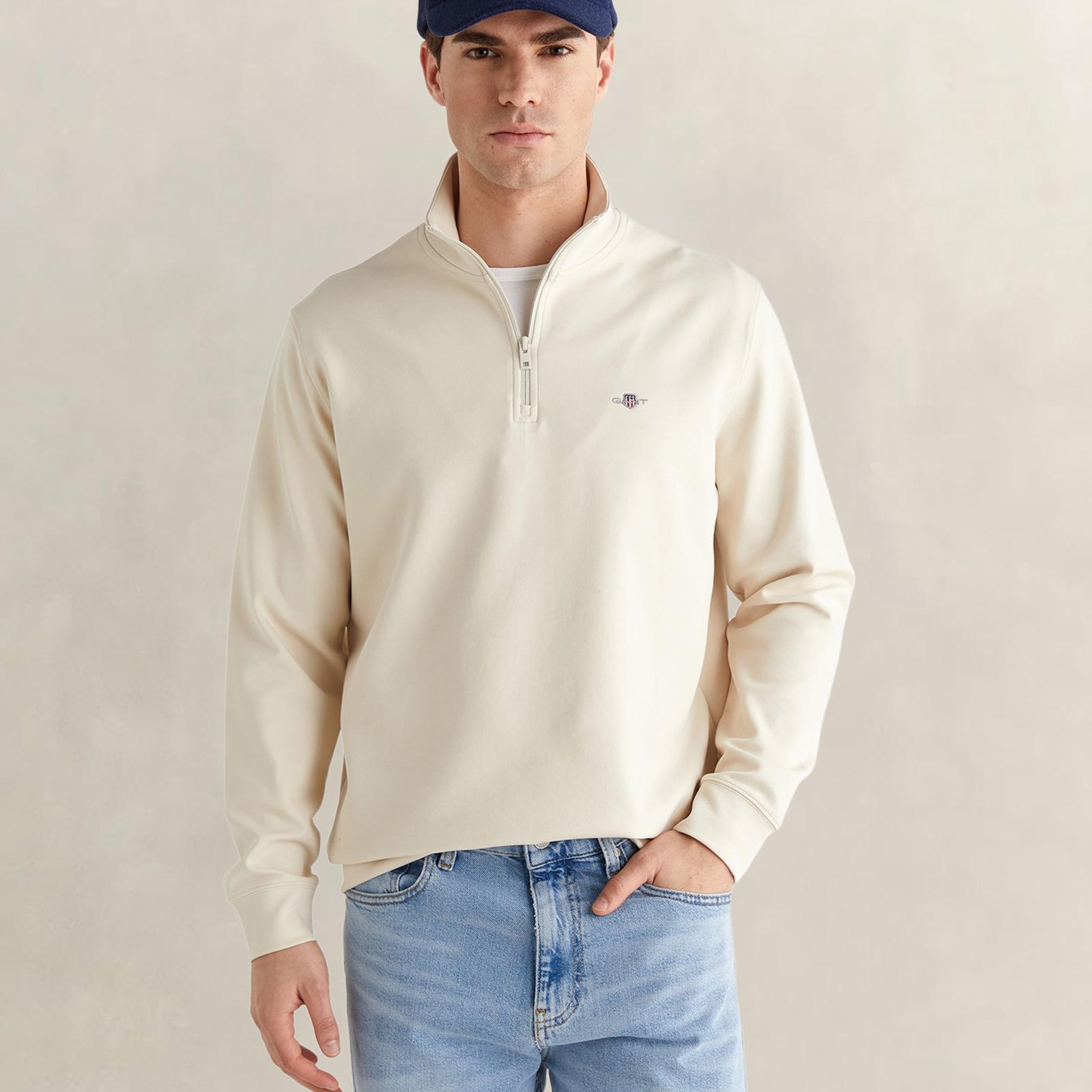 GANT Erkek Bej Relaxed Fit Yarım Fermuarlı Logolu Sweatshirt