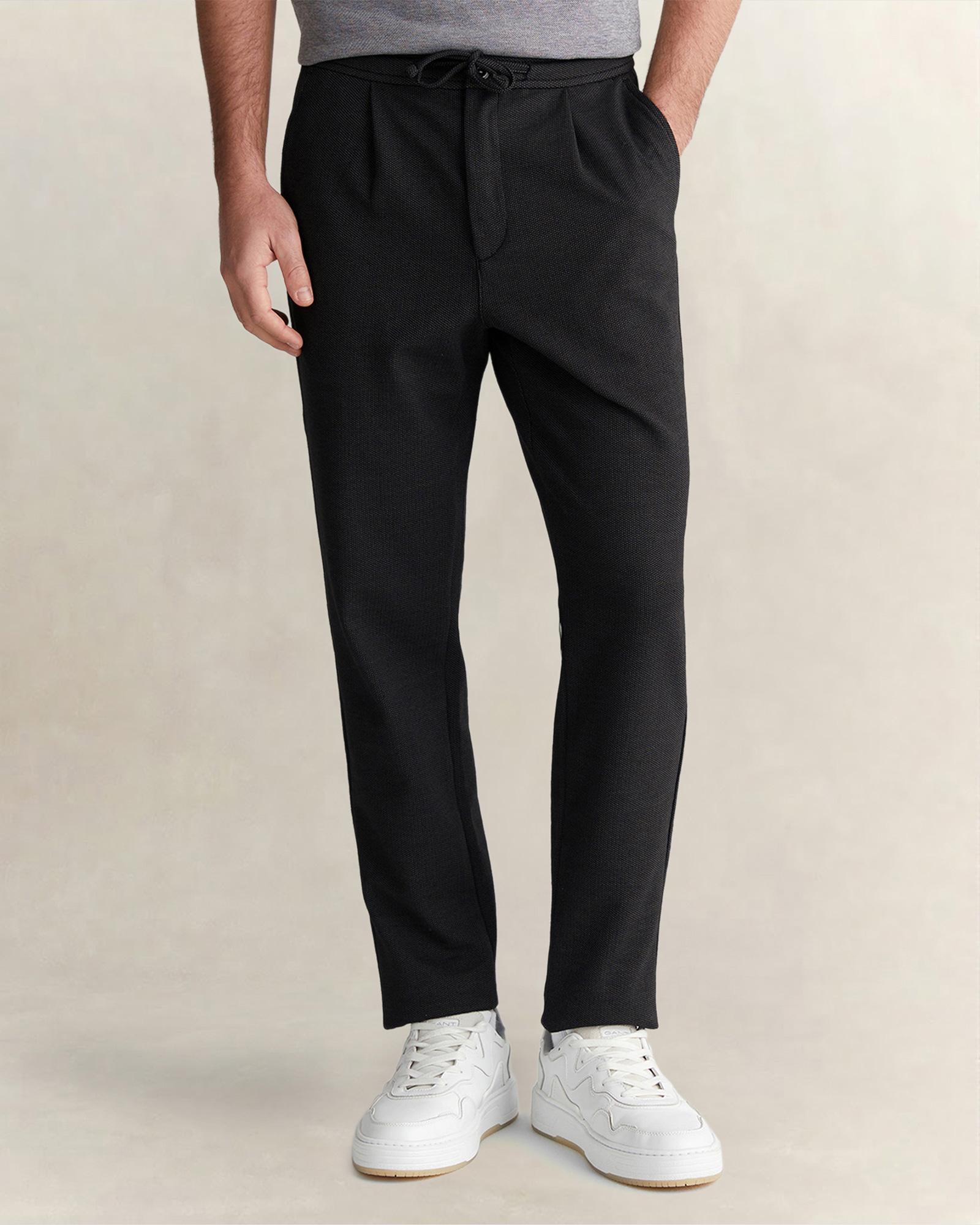 GANT Erkek Siyah Regular Fit Jogger Pantolon
