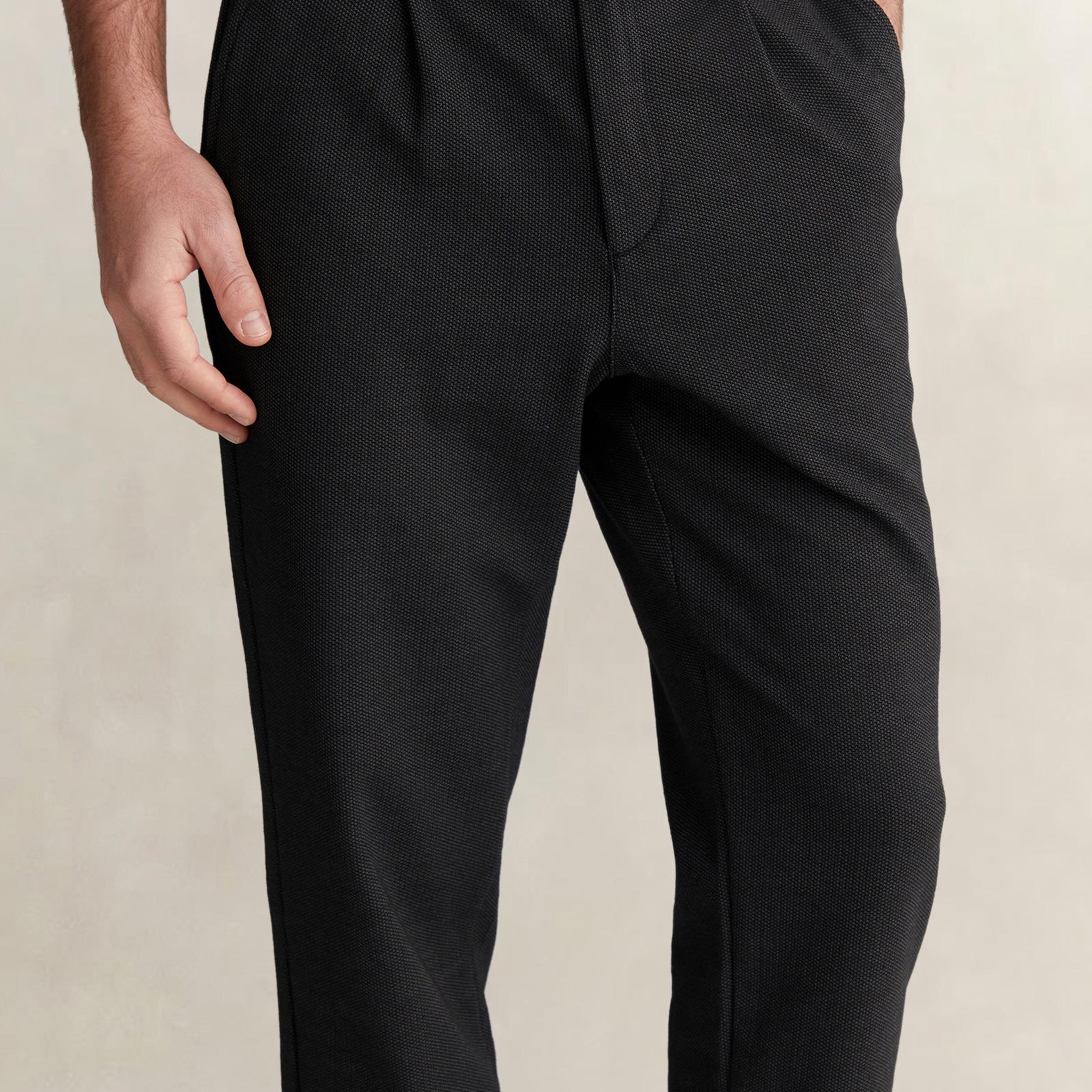 GANT Erkek Siyah Regular Fit Jogger Pantolon