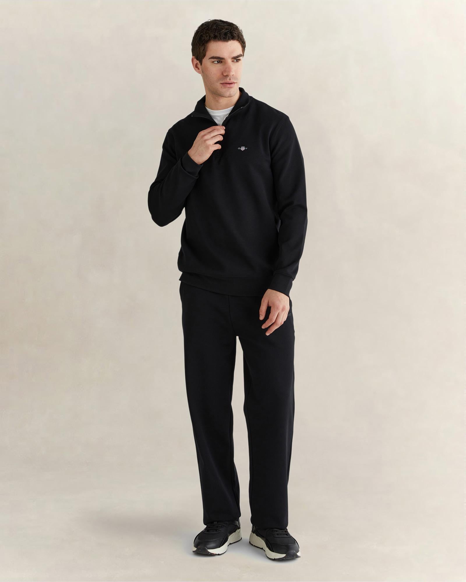 GANT Erkek Siyah Relaxed Fit Yarım Fermuarlı Logolu Sweatshirt