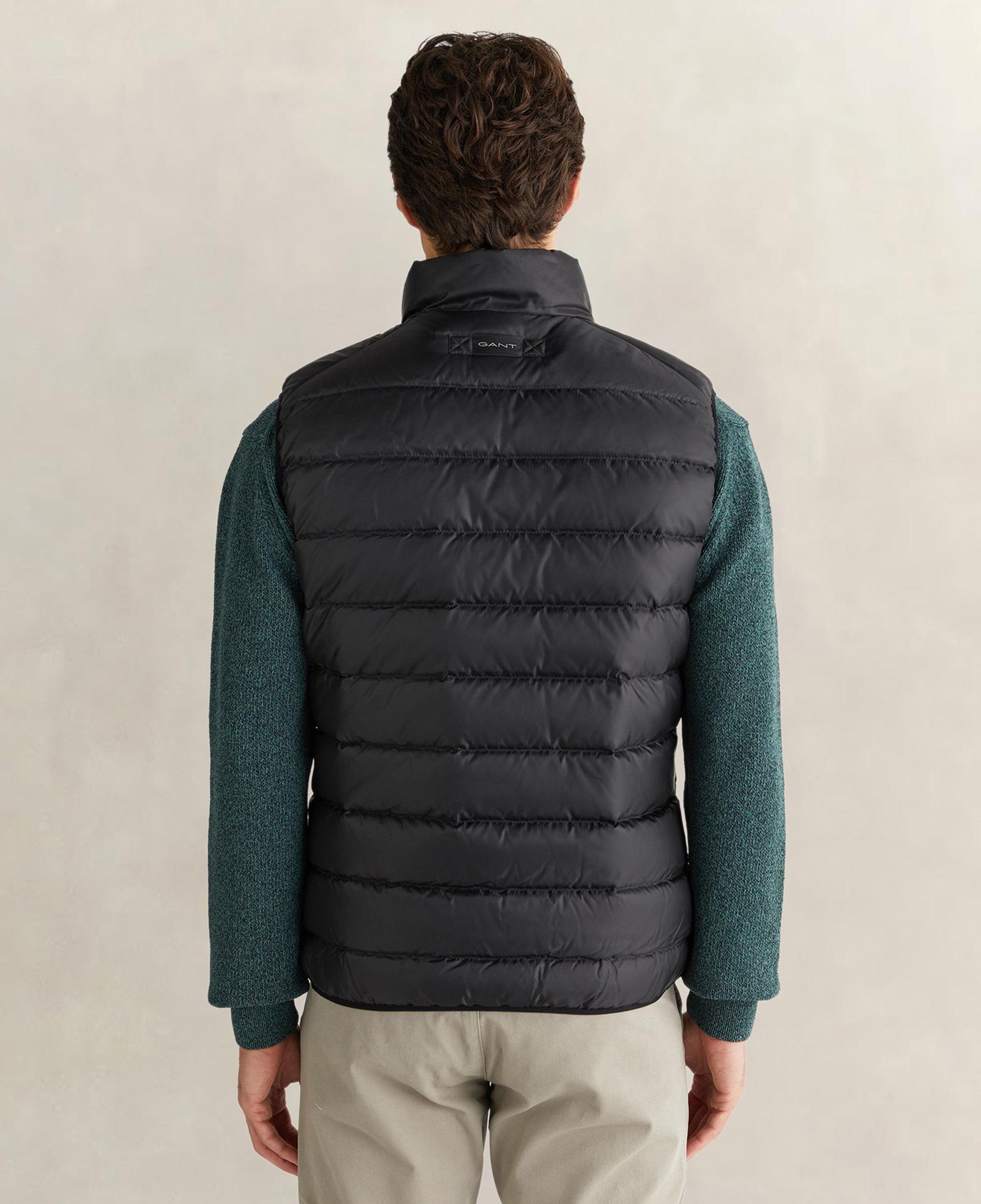 GANT Erkek Siyah Regular Fit Dik Yaka Kaz Tüyü Yelek