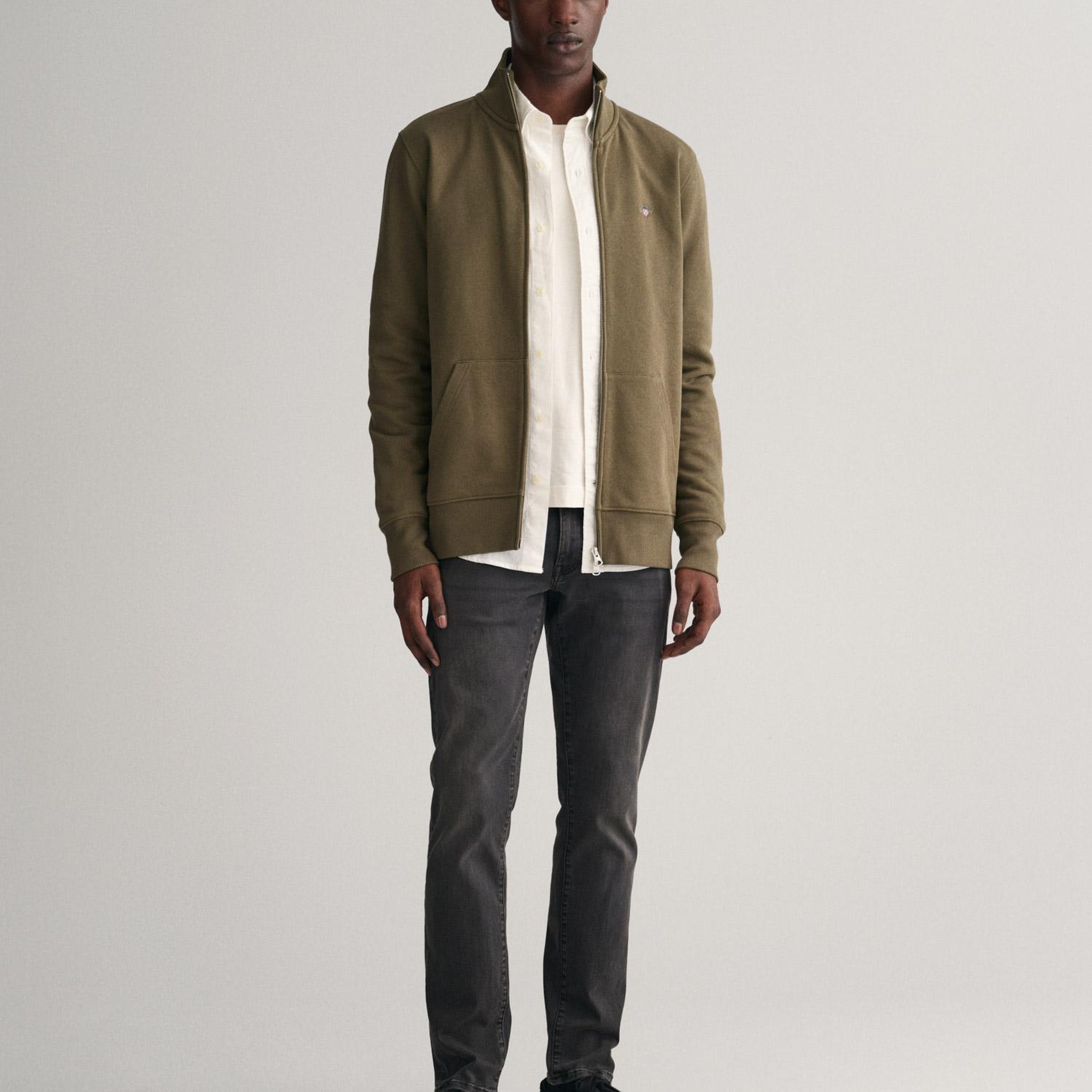 GANT Erkek Siyah Extra Slim Fit Active Recover Jean