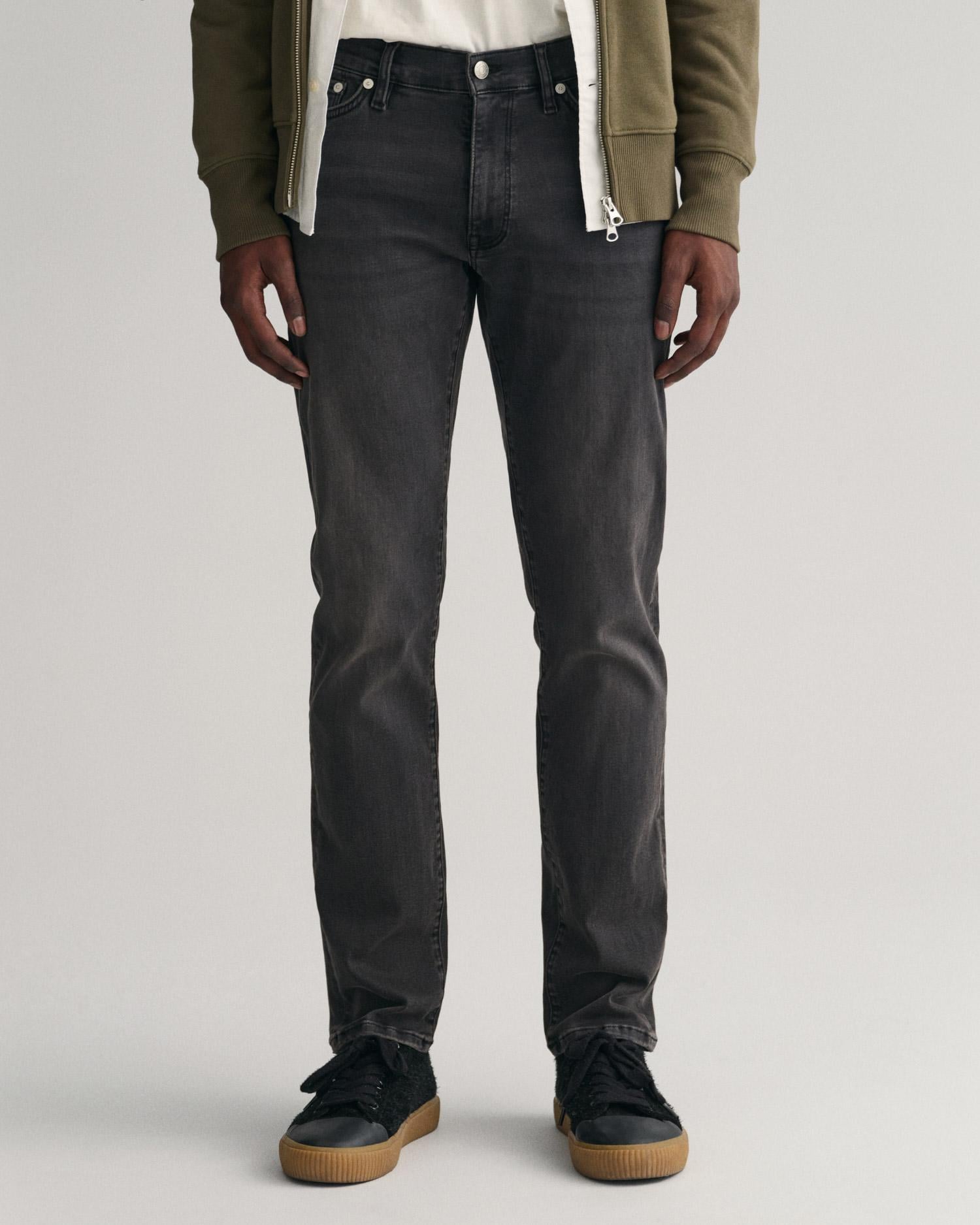 GANT Erkek Siyah Extra Slim Fit Active Recover Jean