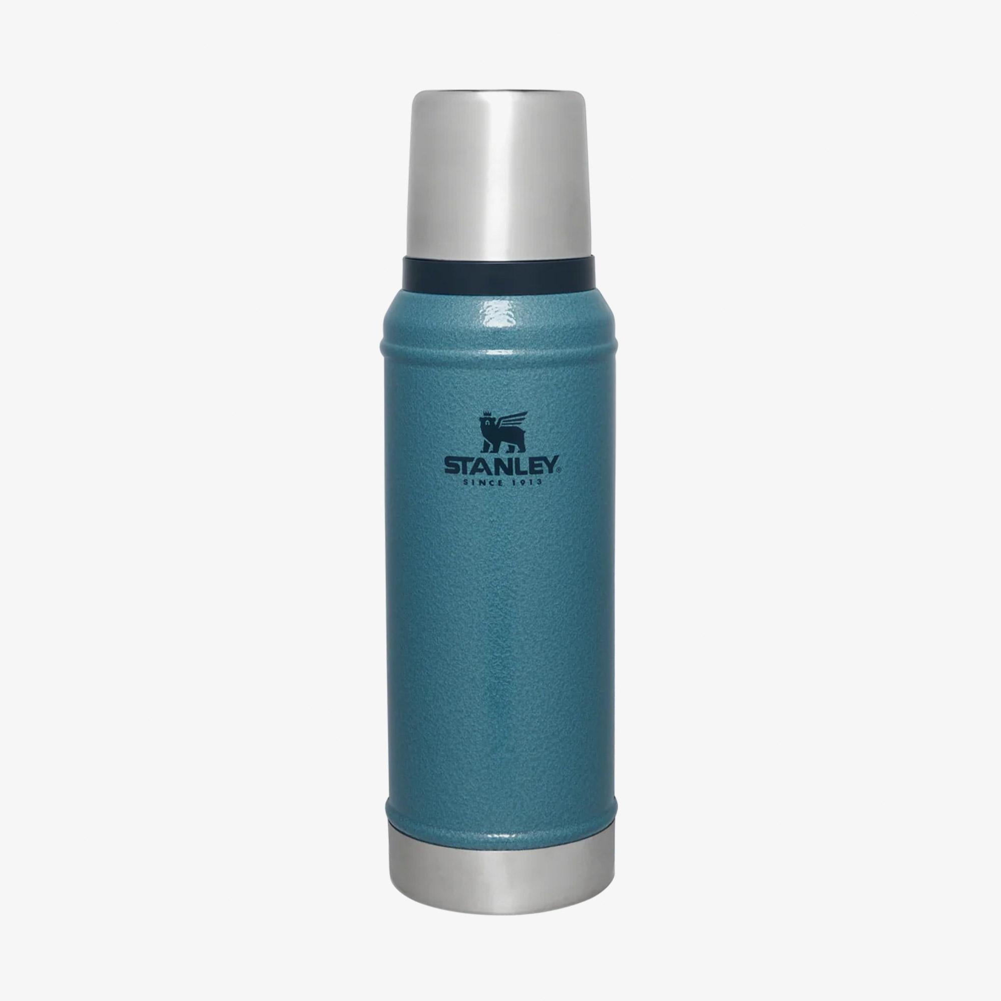 Stanley The Legendary Classic 0.94L Mavi Termos