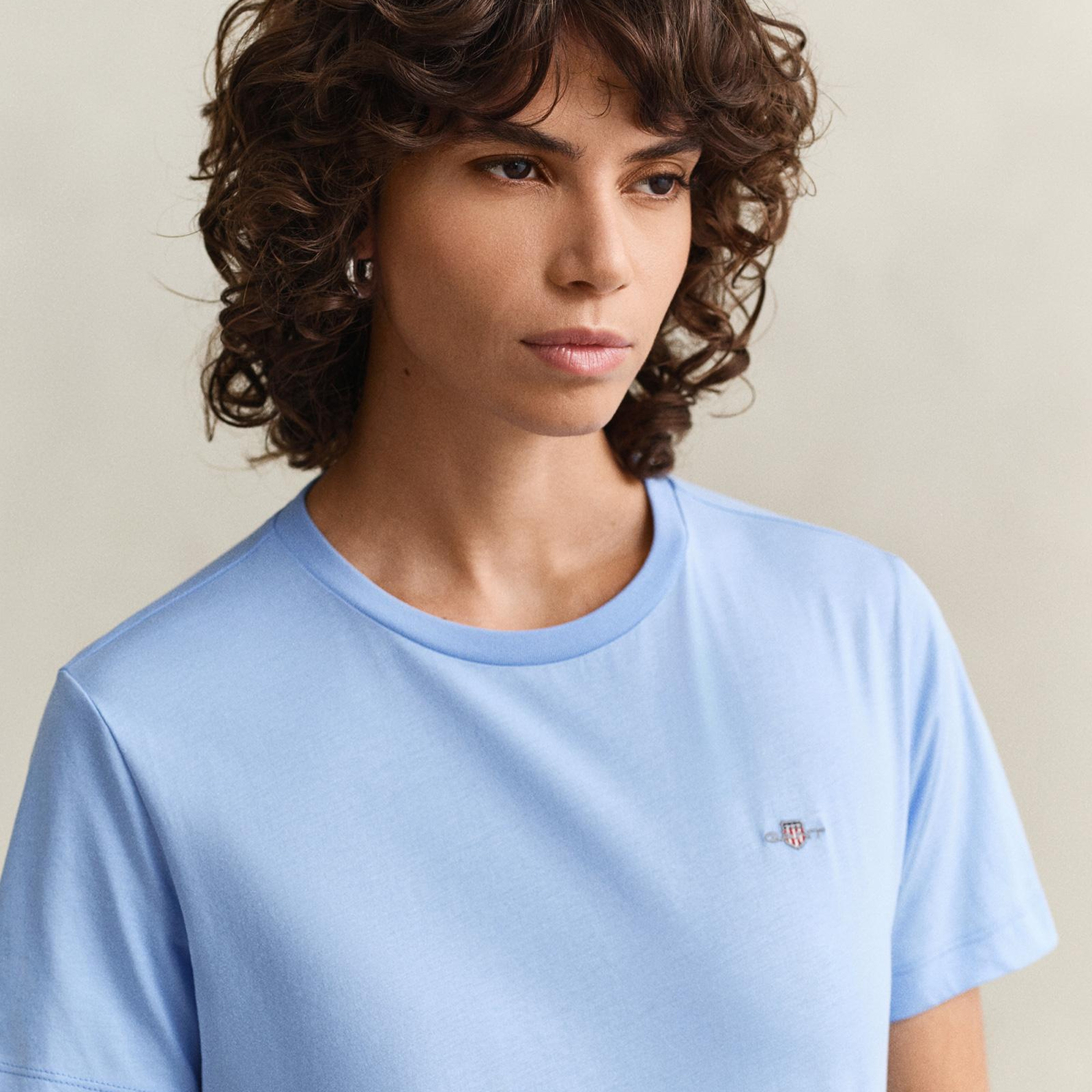 GANT Kadın Mavi Bisiklet Yaka Regular Fit Logolu T-Shirt