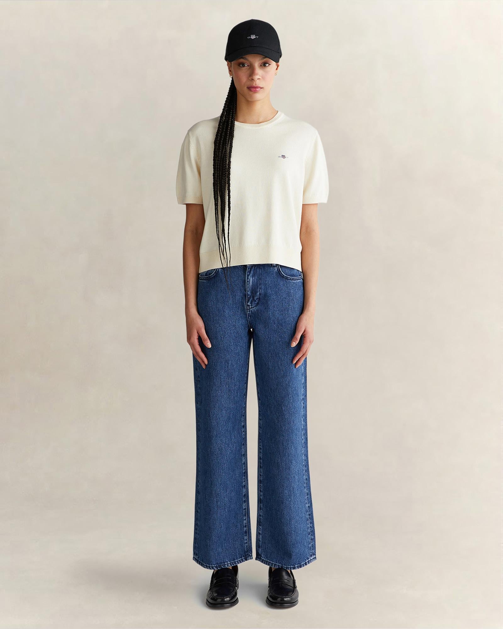 GANT Kadın Beyaz Regular Fit Bisiklet Yaka Kısa Kollu Triko