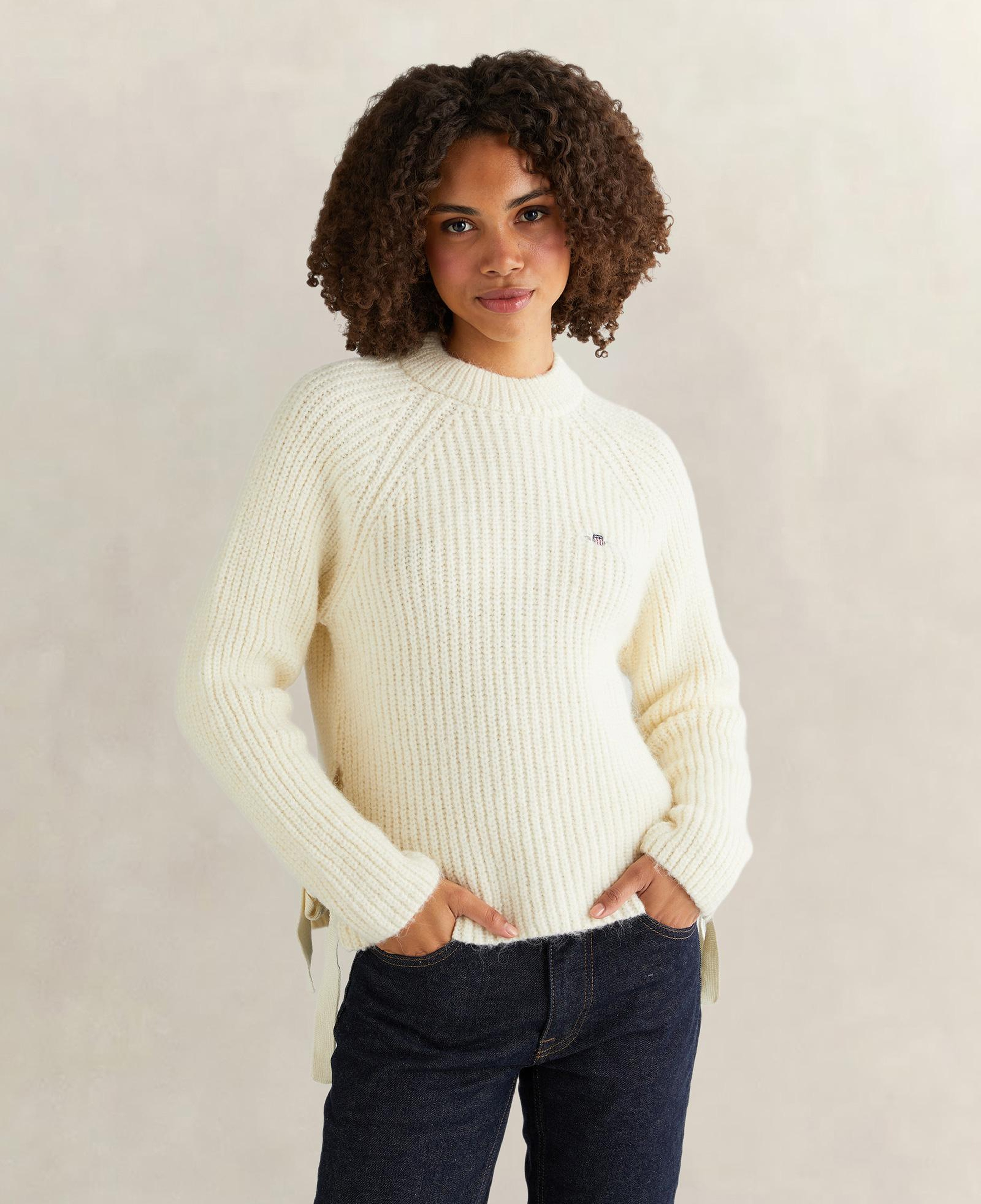 GANT Kadın Krem Cropped Fit Bisiklet Yaka Triko
