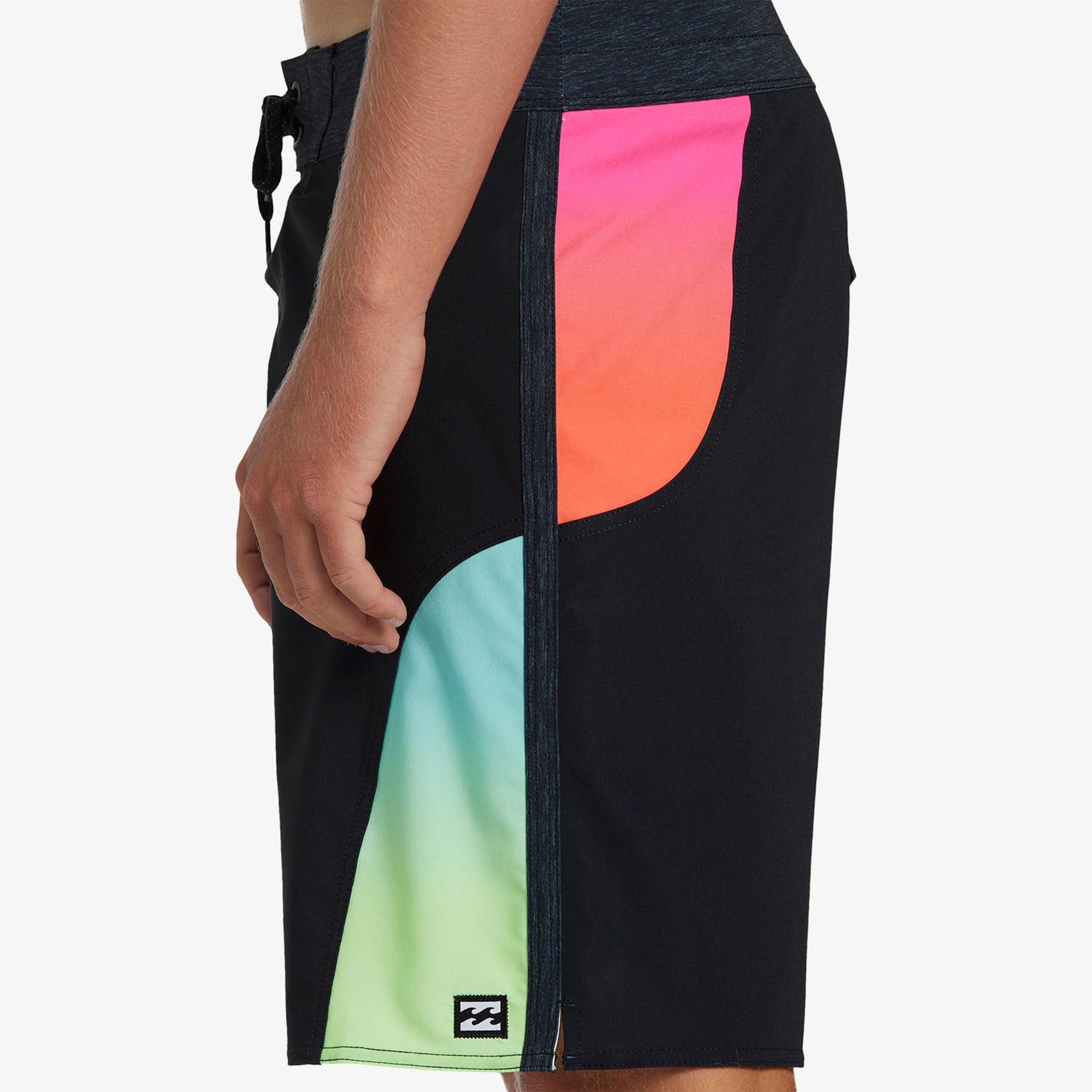 Billabong Cylinders Pro 19 Erkek Siyah Deniz Şortu
