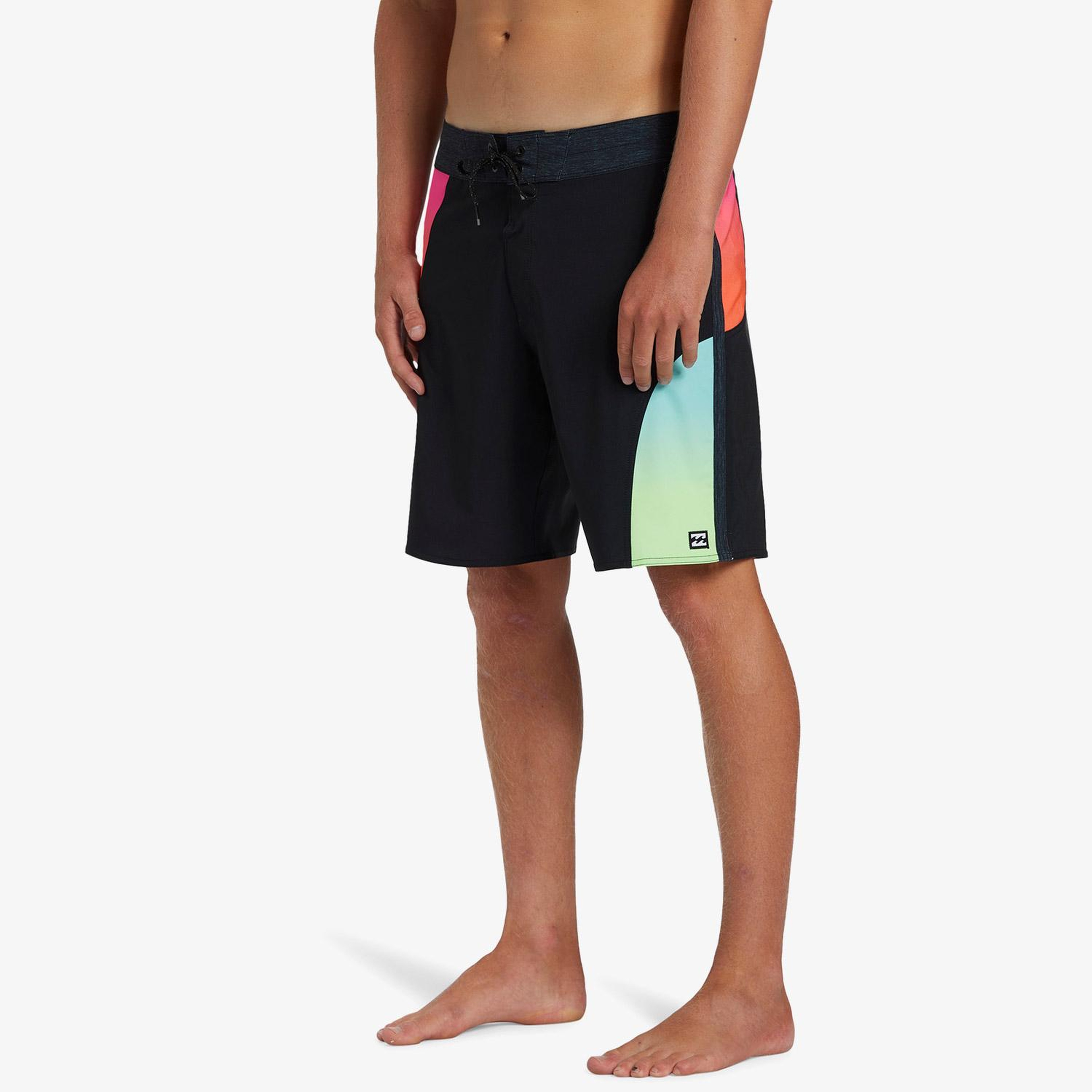 Billabong Cylinders Pro 19 Erkek Siyah Deniz Şortu