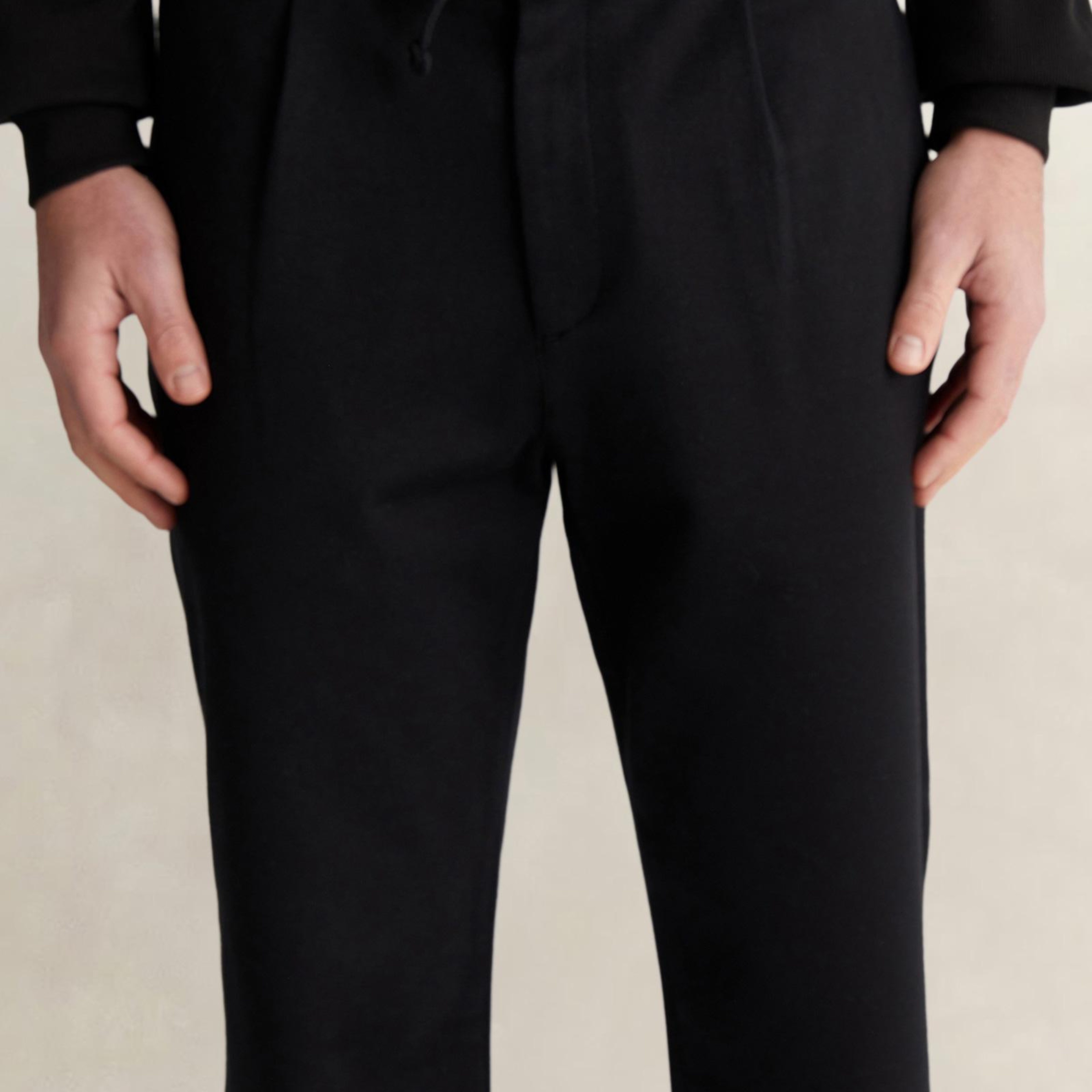GANT Erkek Siyah Regular Fit Jogger Pantolon