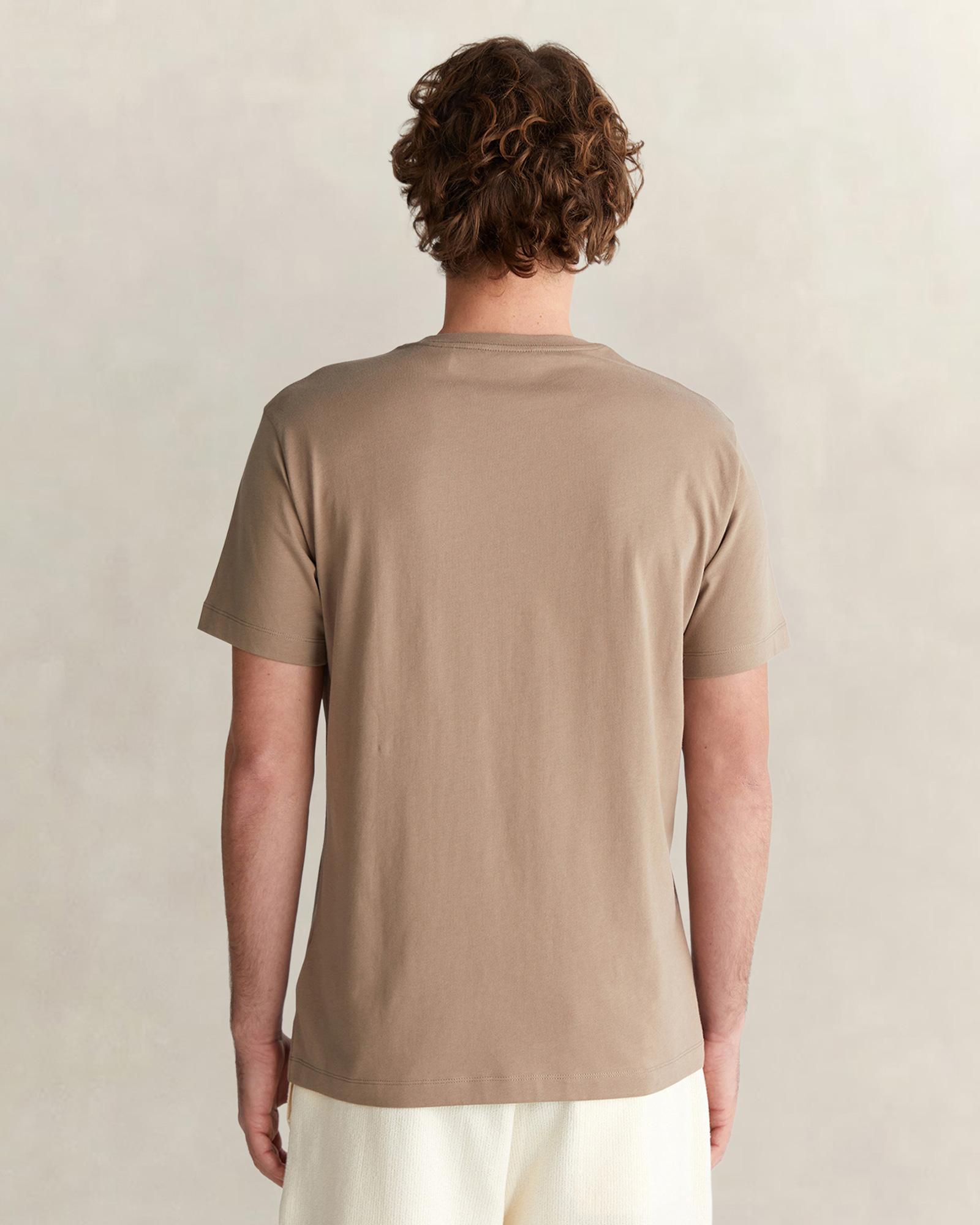 GANT Erkek Kahverengi Regular Fit Bisiklet Yaka Logolu T-Shirt