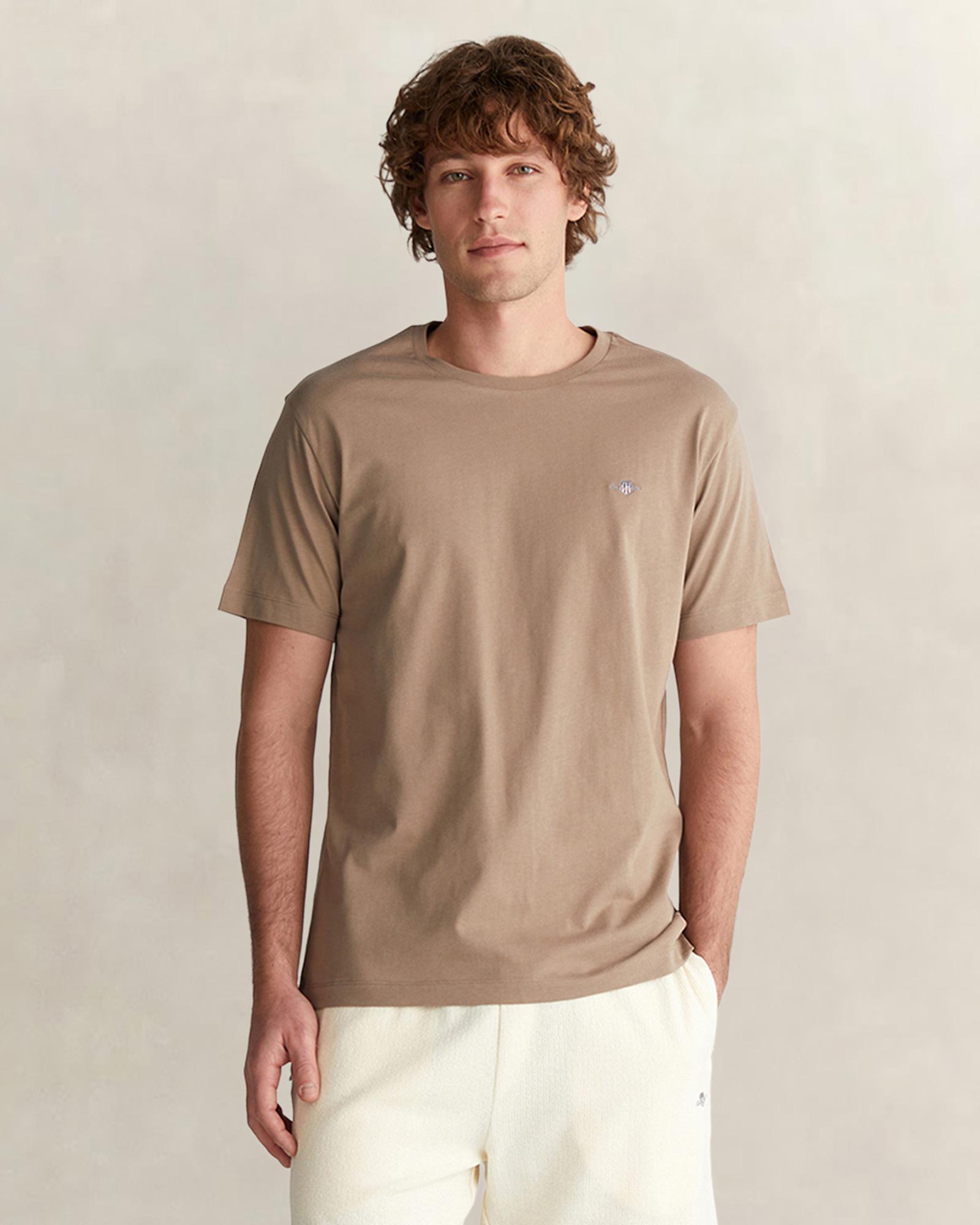 GANT Erkek Kahverengi Regular Fit Bisiklet Yaka Logolu T-Shirt