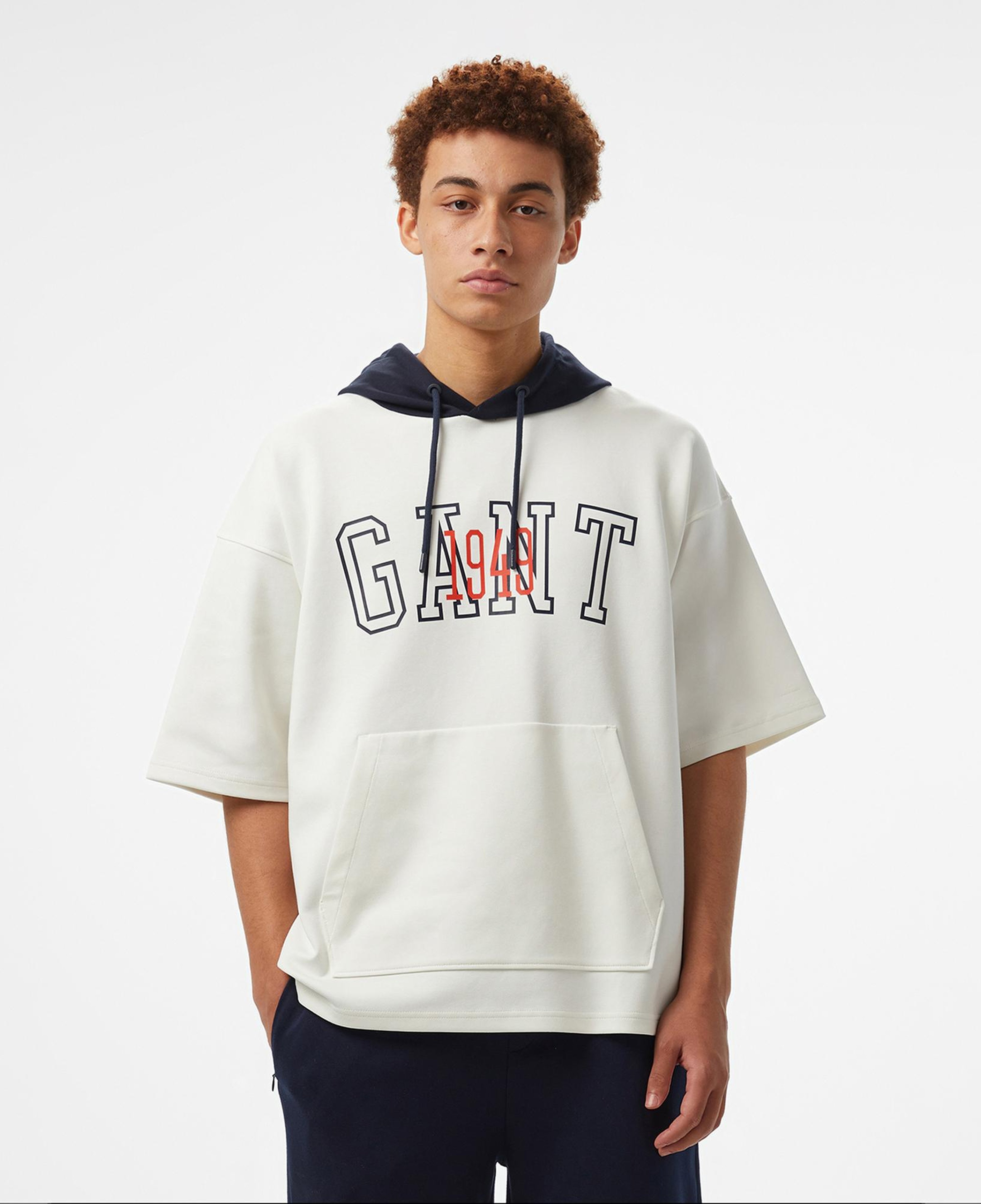 GANT Erkek Beyaz Kapüşonlu T-Shirt