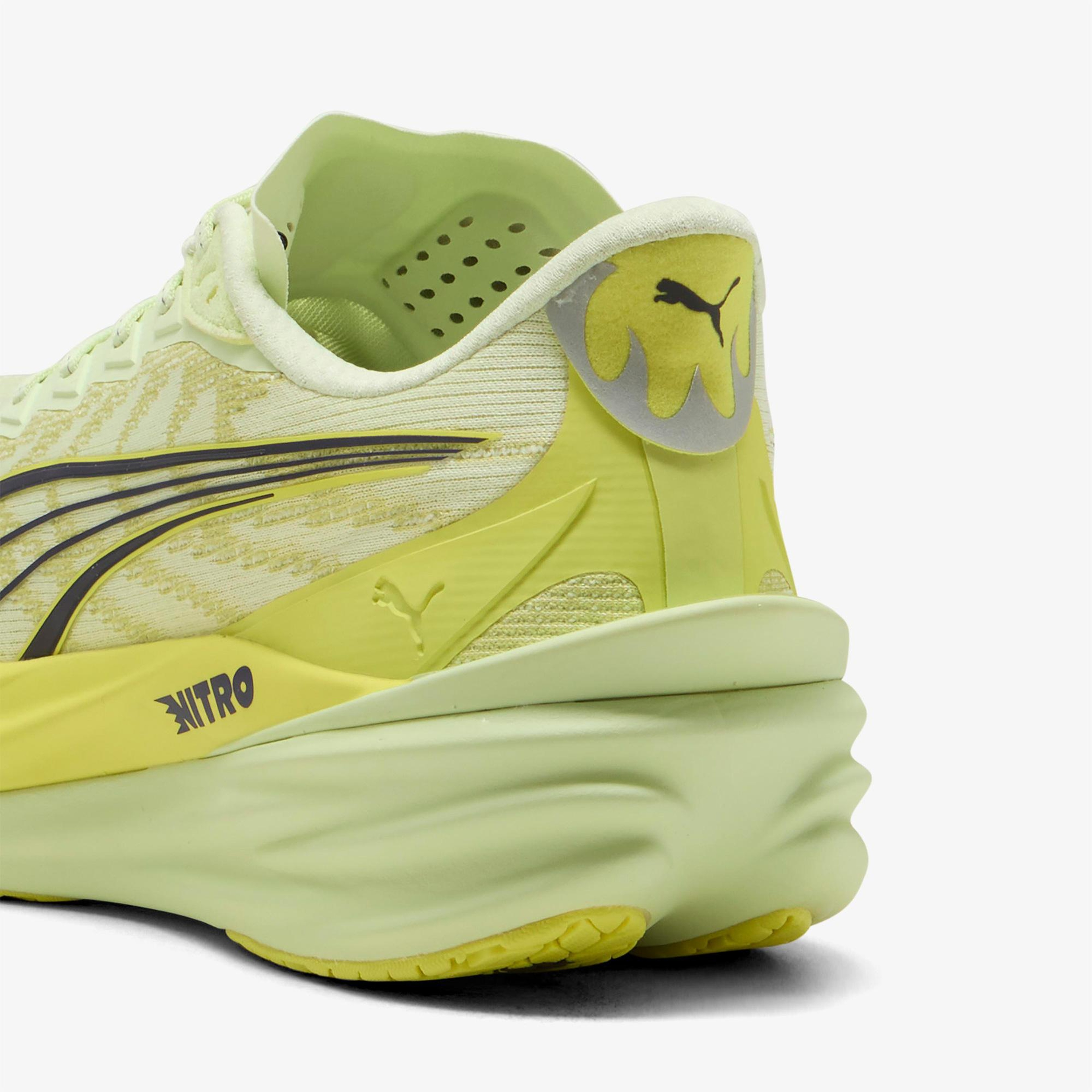 Puma Deviate Nitro 4 Erkek Gri Koşu Ayakkabısı