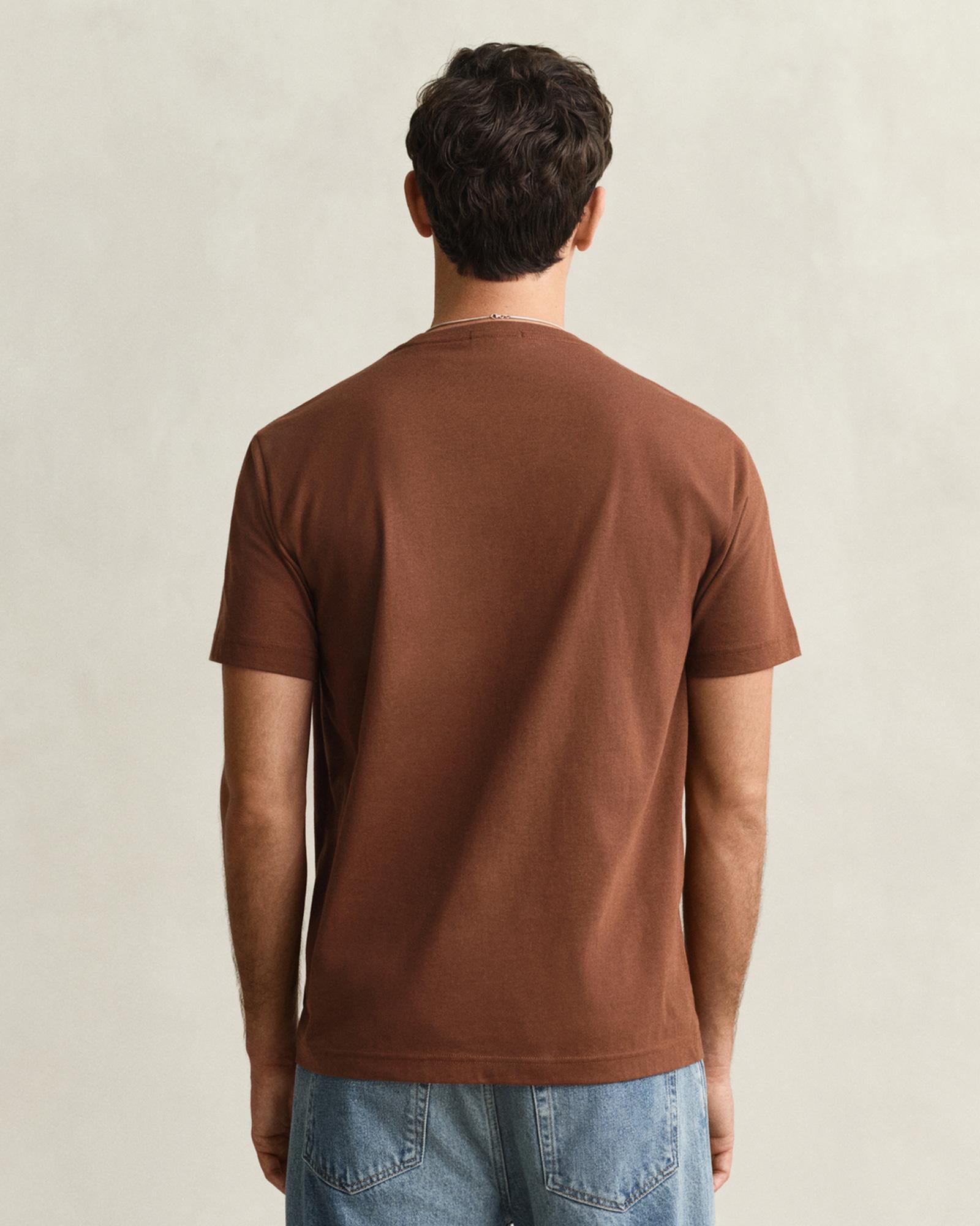 GANT Erkek Kahverengi Bisiklet Yaka Regular Fit Logolu T-Shirt