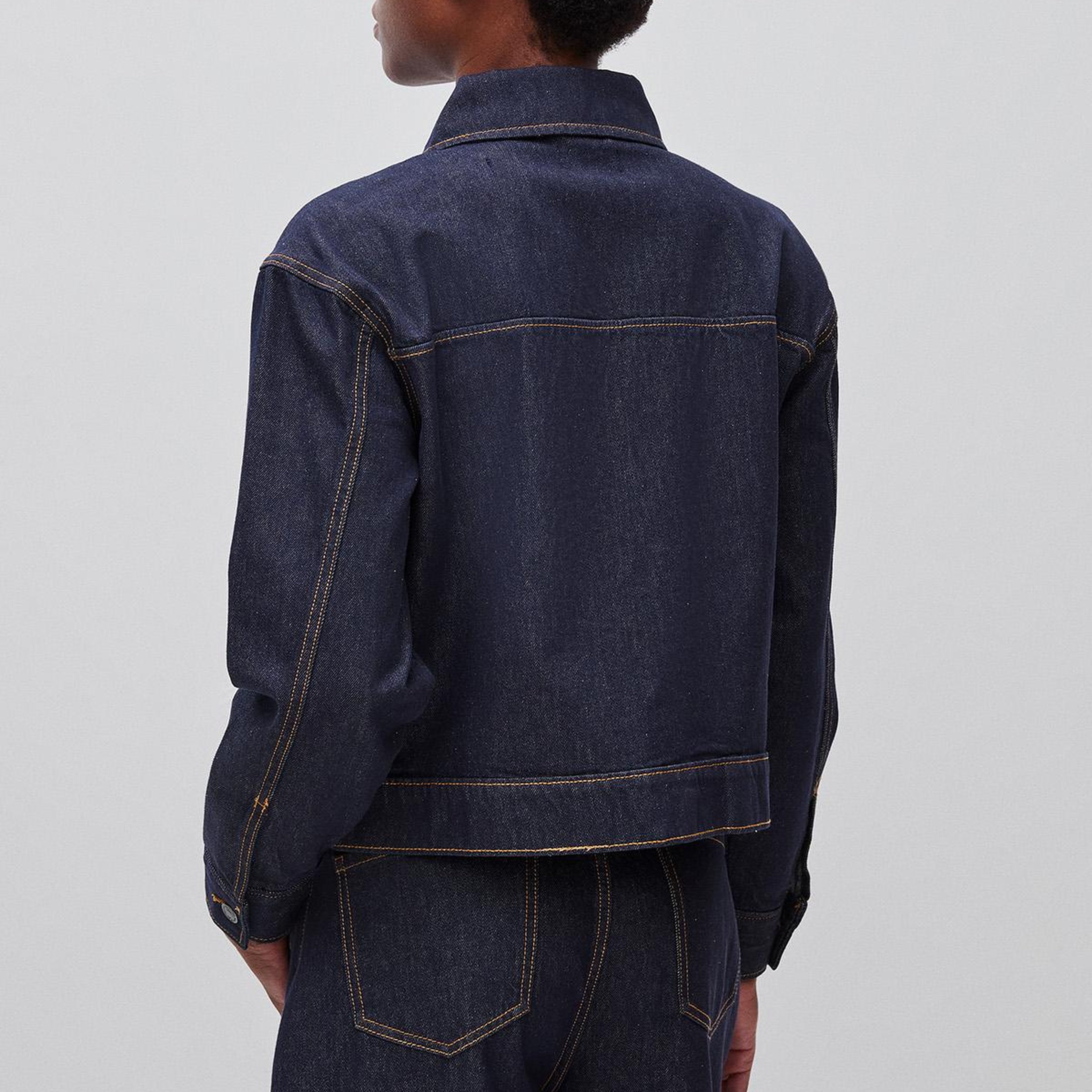 Kadın Koyu Mavi %100 Pamuk Regular Fit Cepli Denim Mont