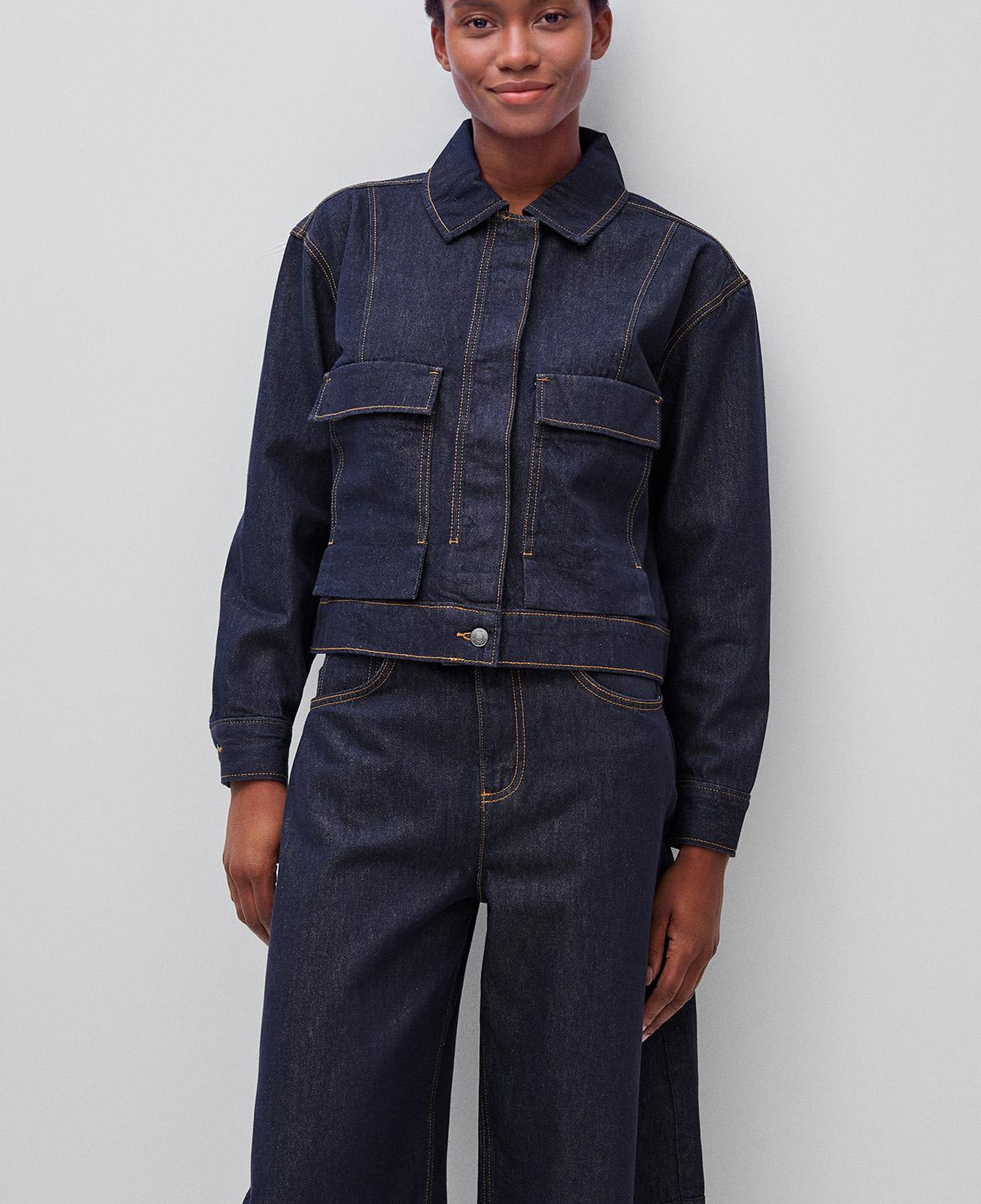 Kadın Koyu Mavi %100 Pamuk Regular Fit Cepli Denim Mont