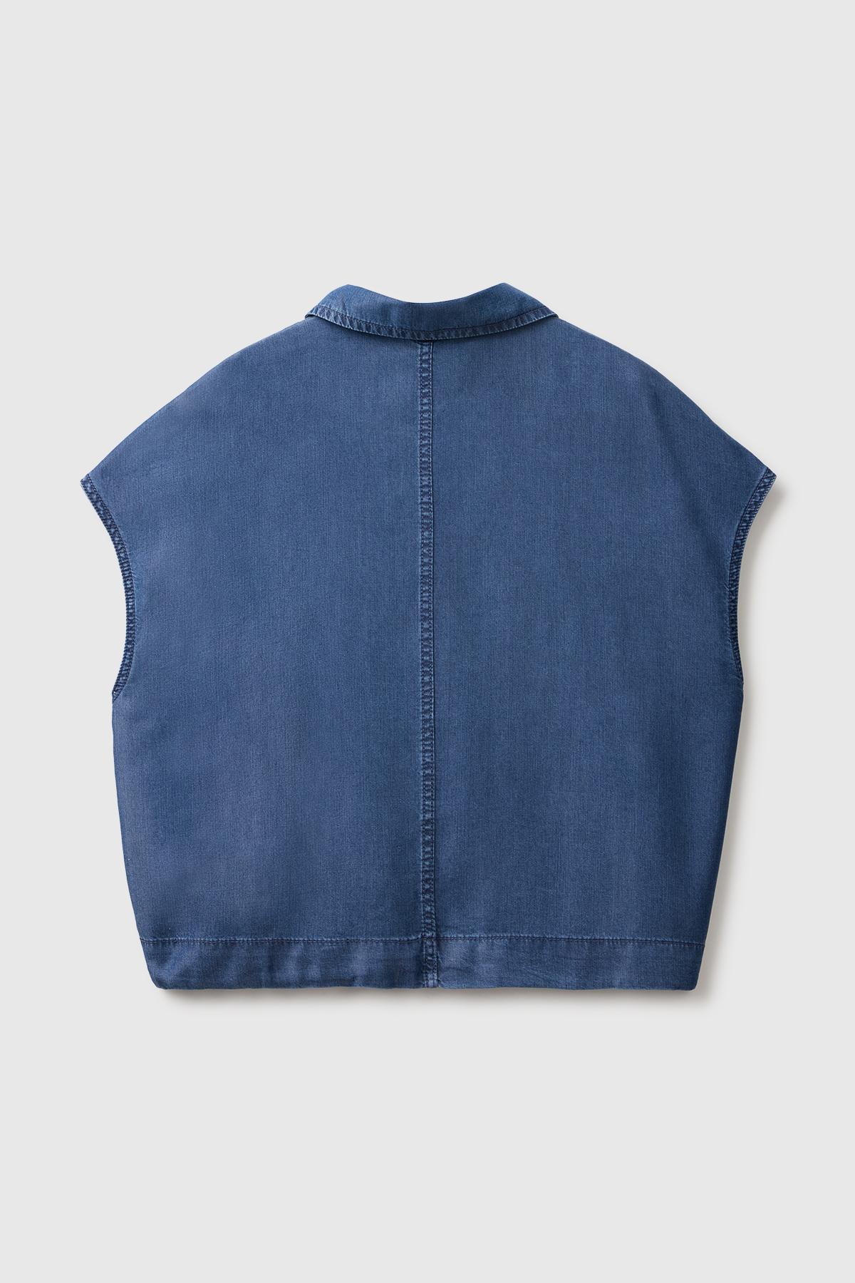 Kadın Açık Mavi Tencel Denim Büzgü Detaylı Gömlek Yaka Yelek