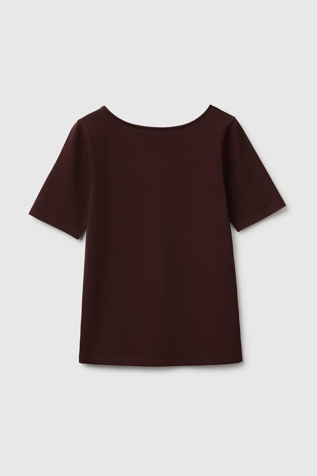 Kadın Kahverengi Pamuk Karışımlı Örme Slim Fit Geniş Yaka T-Shirt