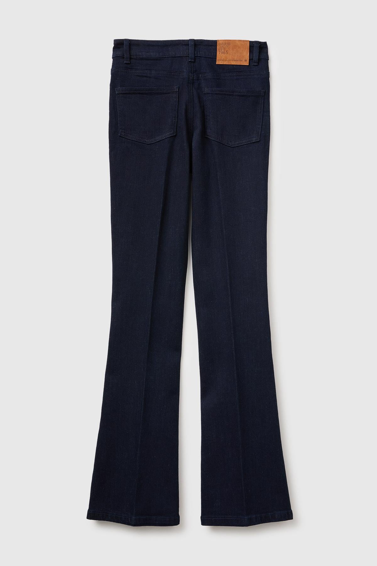 Kadın Koyu Mavi Pamuk Karışımlı Cepli Denim Pantolon